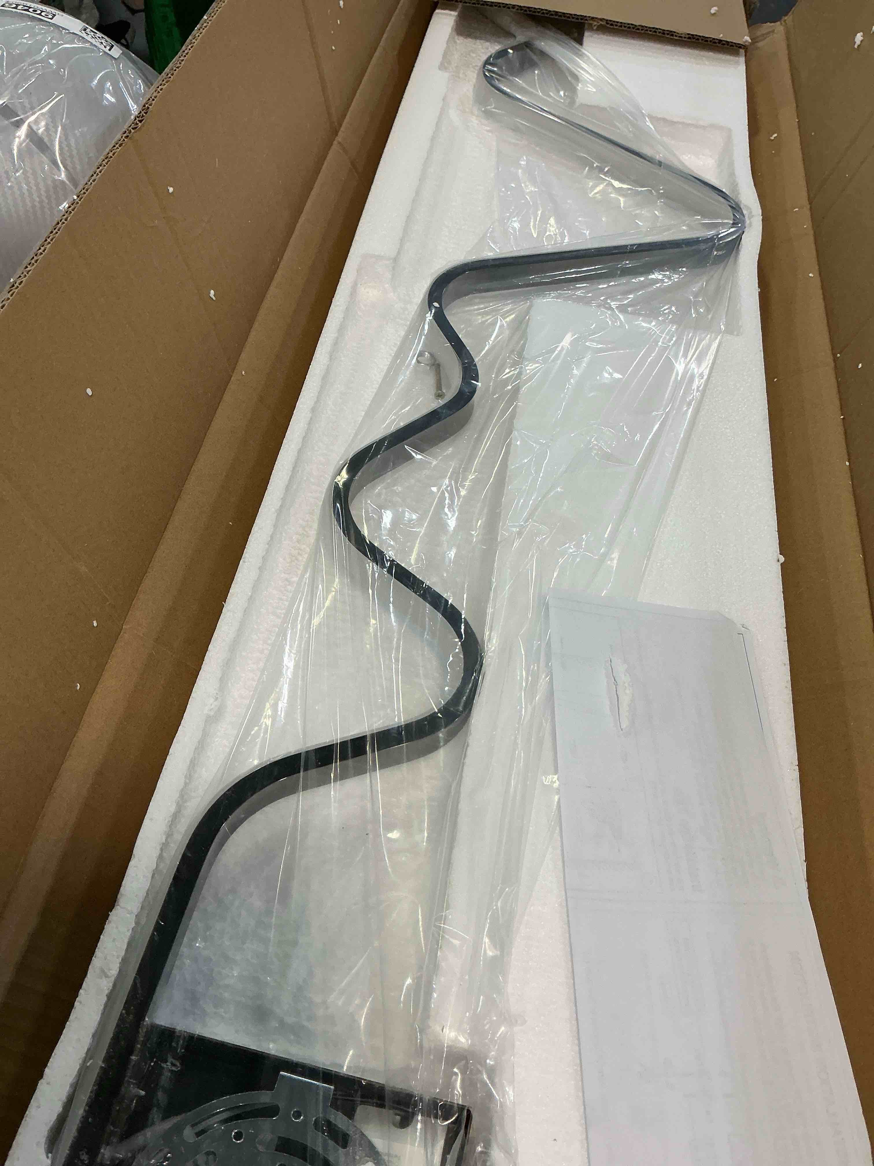 Condition photo showing Good Condition for Qcyuui Modern Wall Sconce with Remote Control 43.3inch Dimmable LED Wall Lights Led Wall Sconce Indo