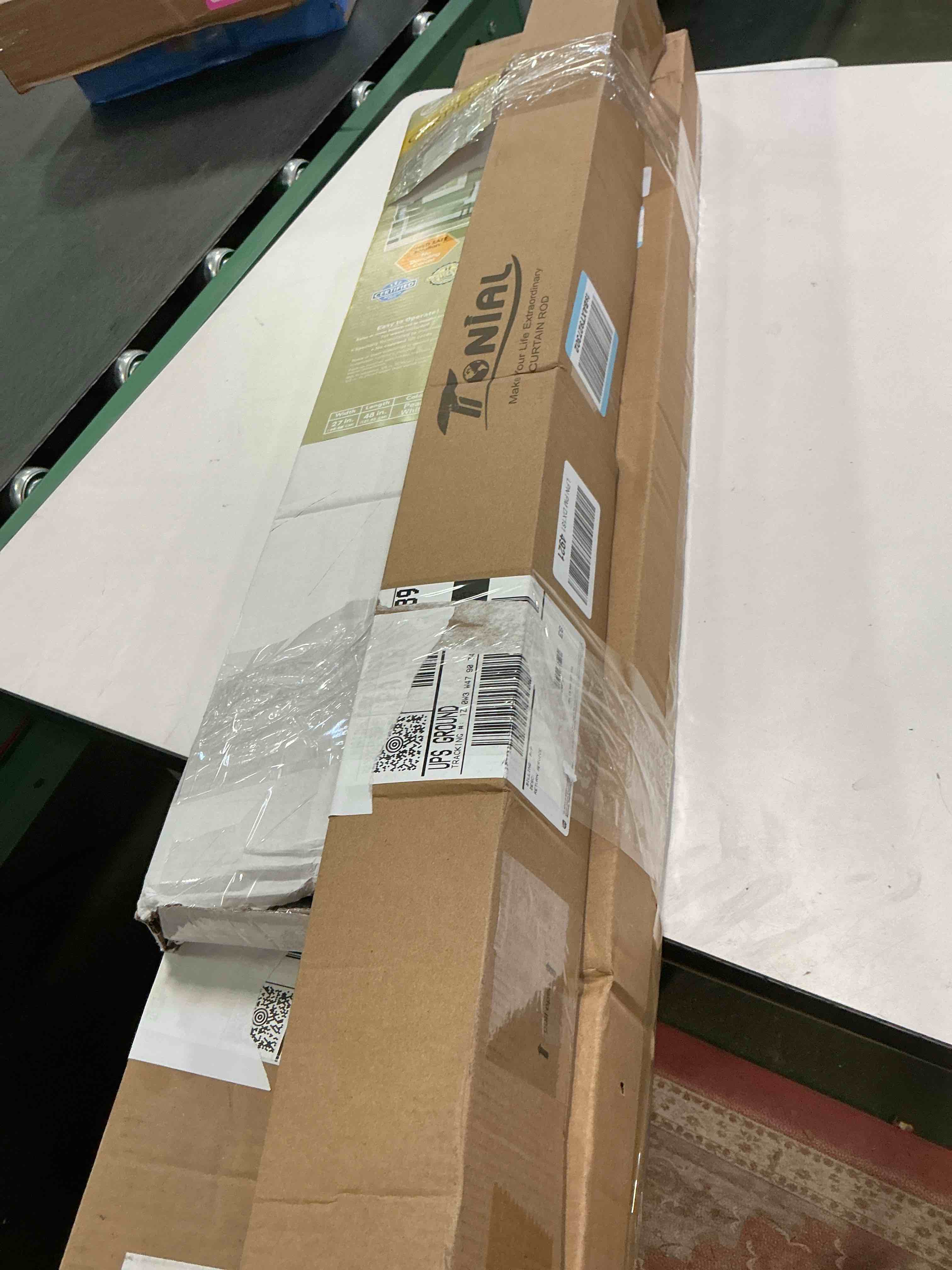 https://s3.amazonaws.com/lotting-images-prod/bidfta/PNK3220616_1756315324902.jpeg