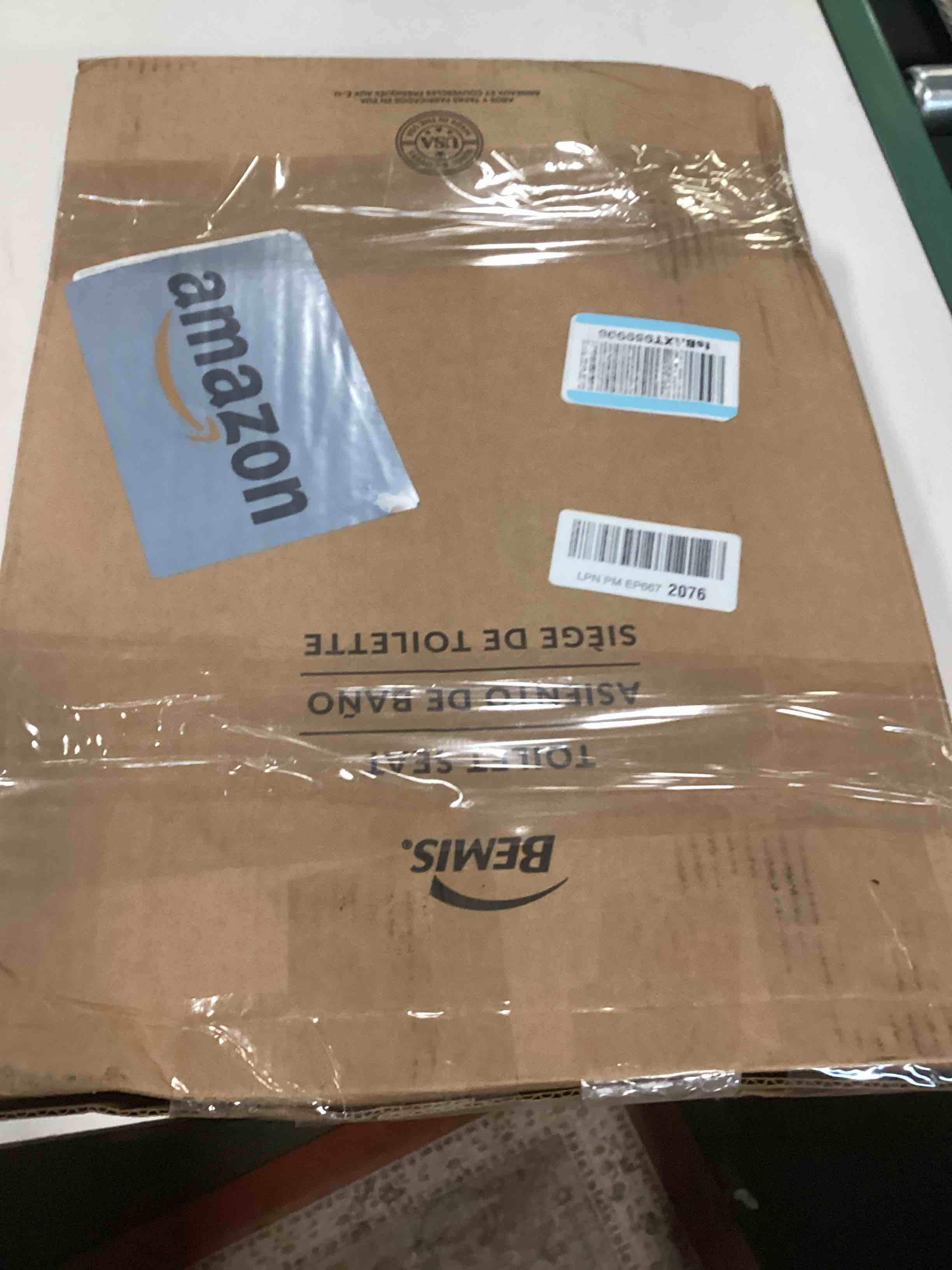 https://s3.amazonaws.com/lotting-images-prod/bidfta/PNK3227222_1755539638302.jpeg
