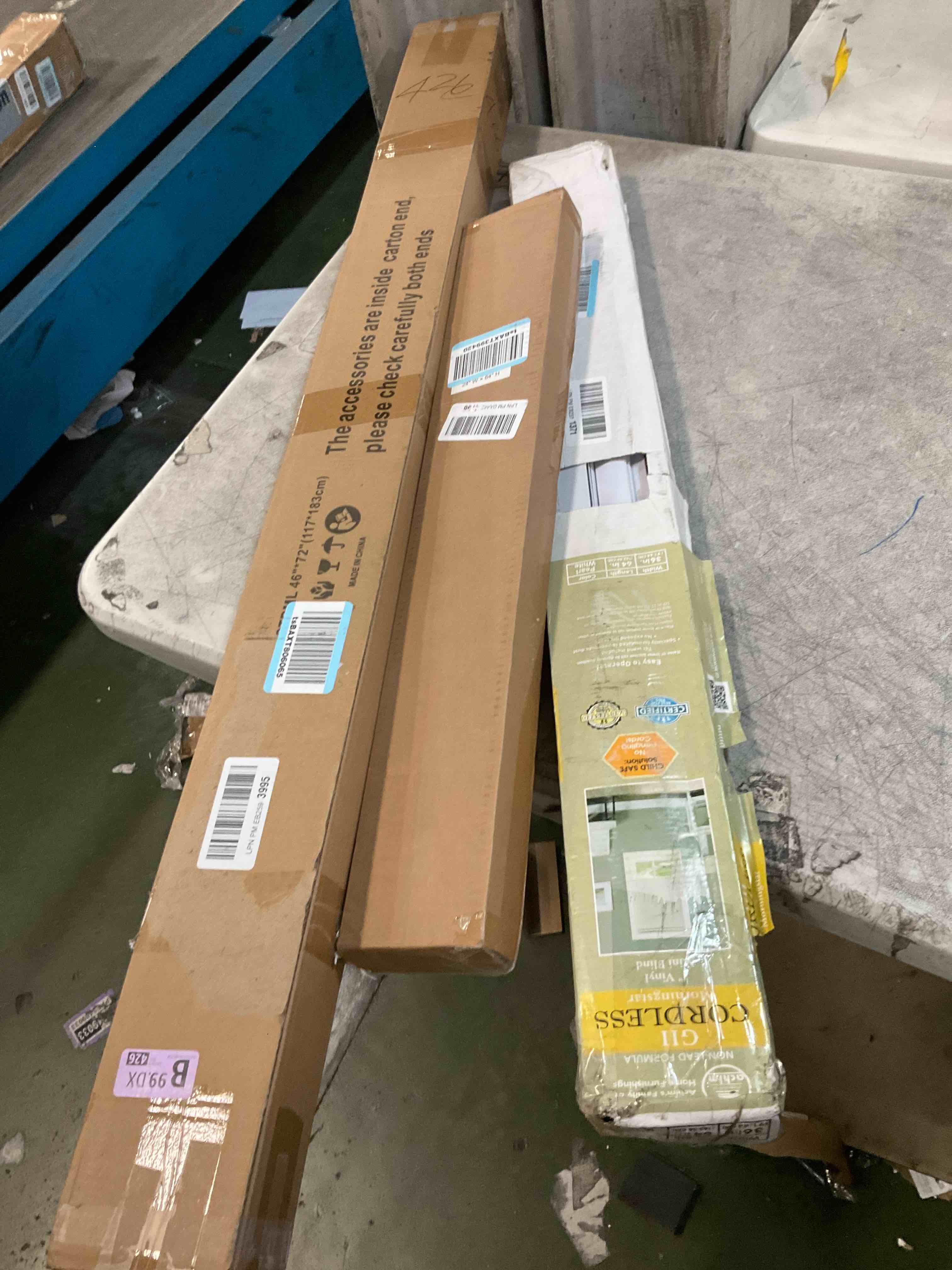 https://s3.amazonaws.com/lotting-images-prod/bidfta/PNK3271337_1752868416952.jpeg