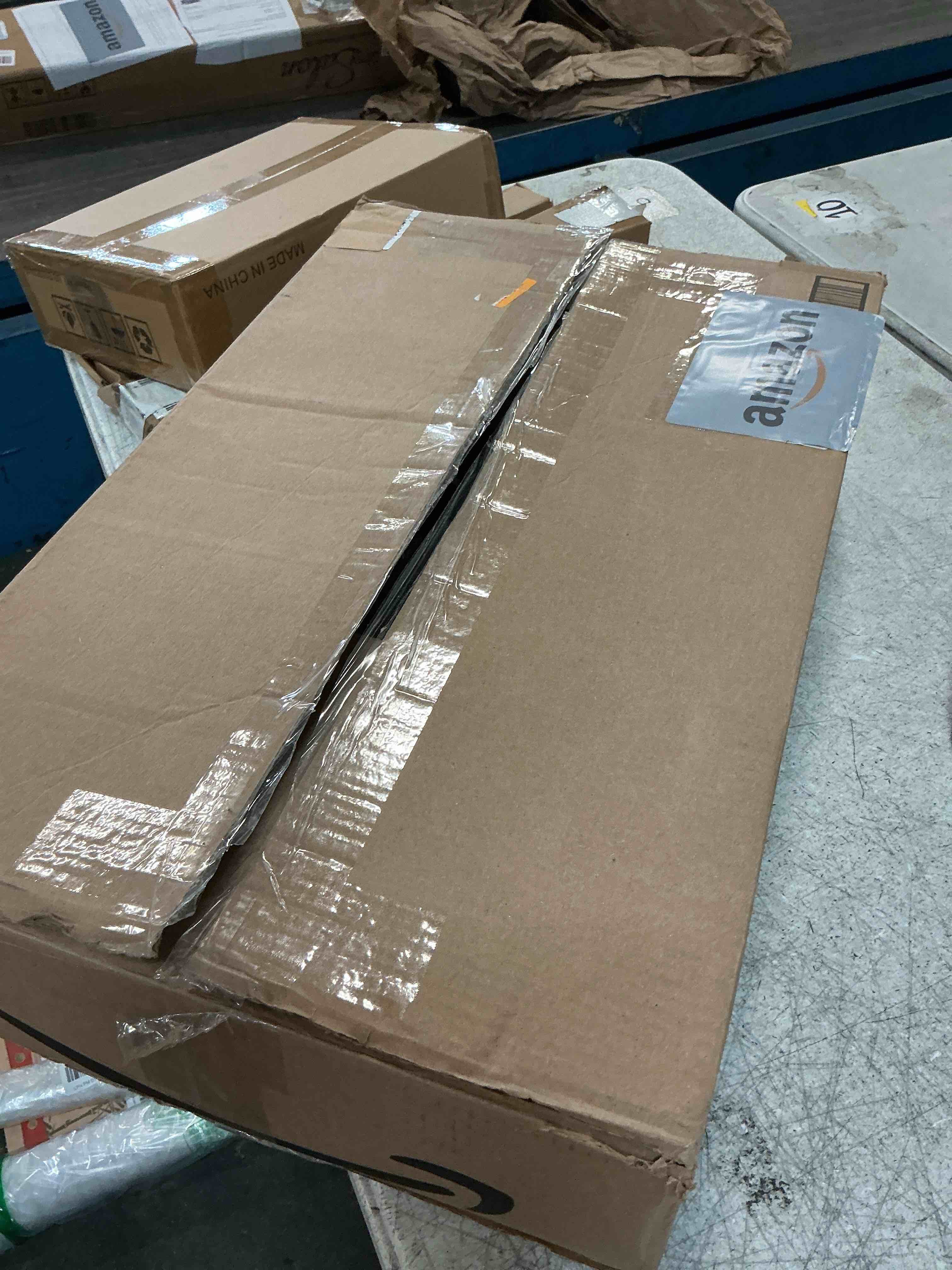 https://s3.amazonaws.com/lotting-images-prod/bidfta/PNK3272421_1753468446636.jpeg