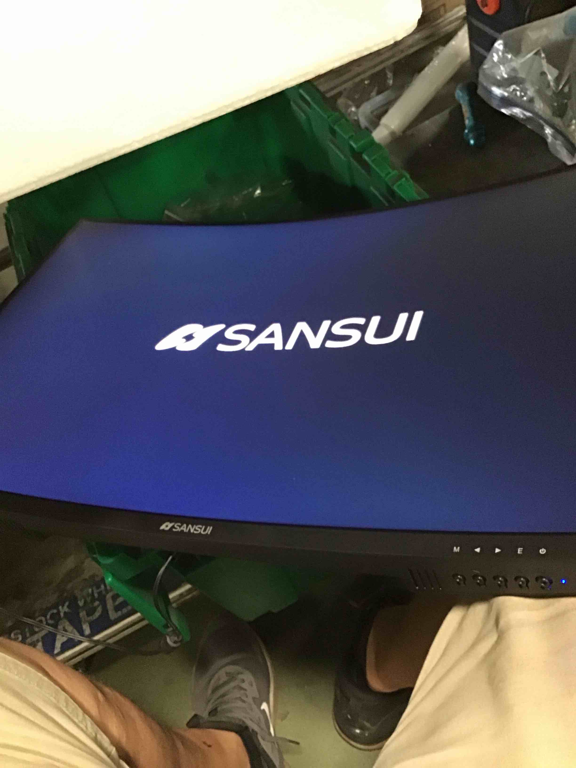 https://s3.amazonaws.com/lotting-images-prod/bidfta/PNK3272714_1753992526374.jpeg