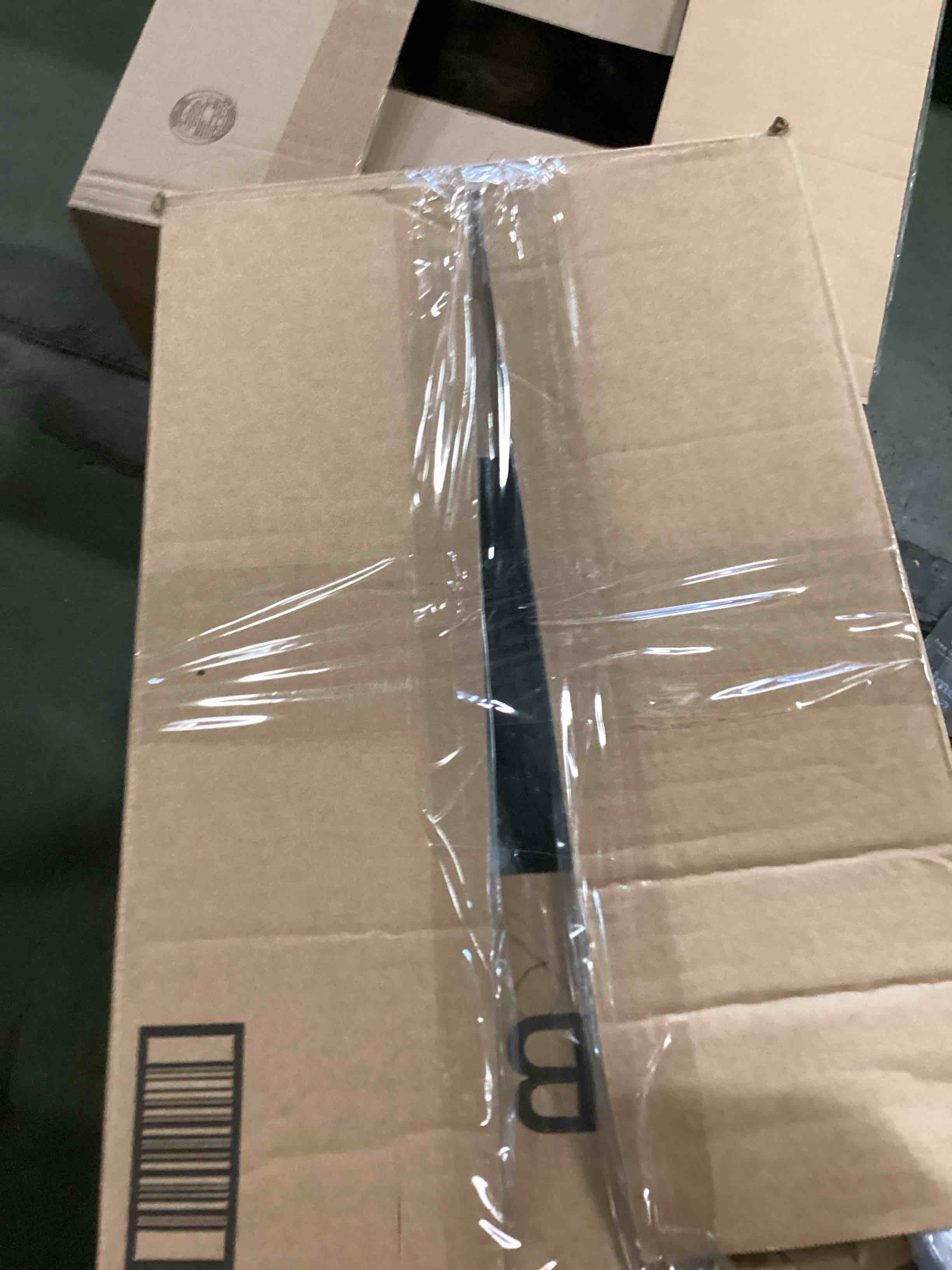 https://s3.amazonaws.com/lotting-images-prod/bidfta/PNK3274690_1753111834812.jpeg