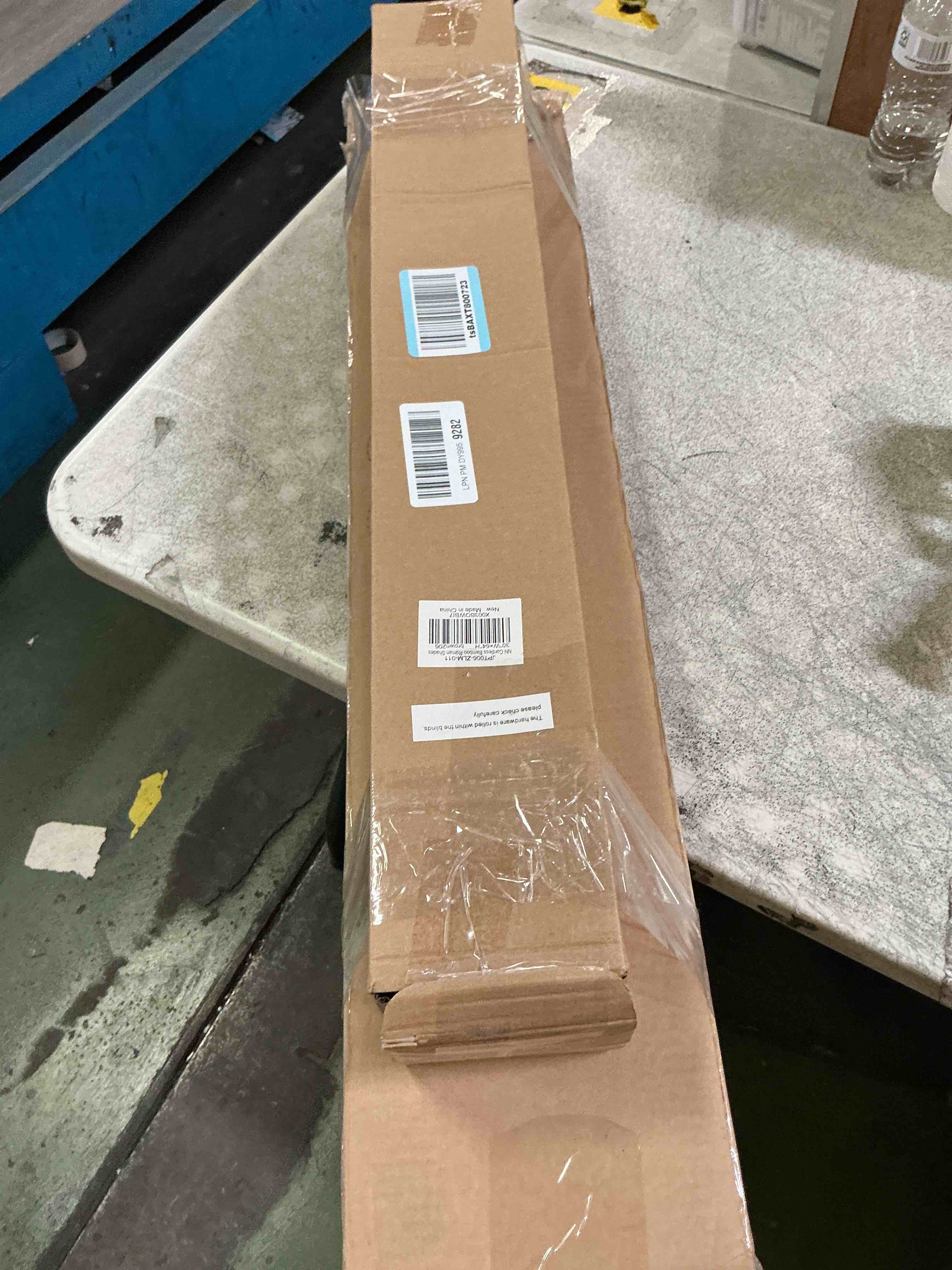 https://s3.amazonaws.com/lotting-images-prod/bidfta/PNK3275541_1753453847839.jpeg