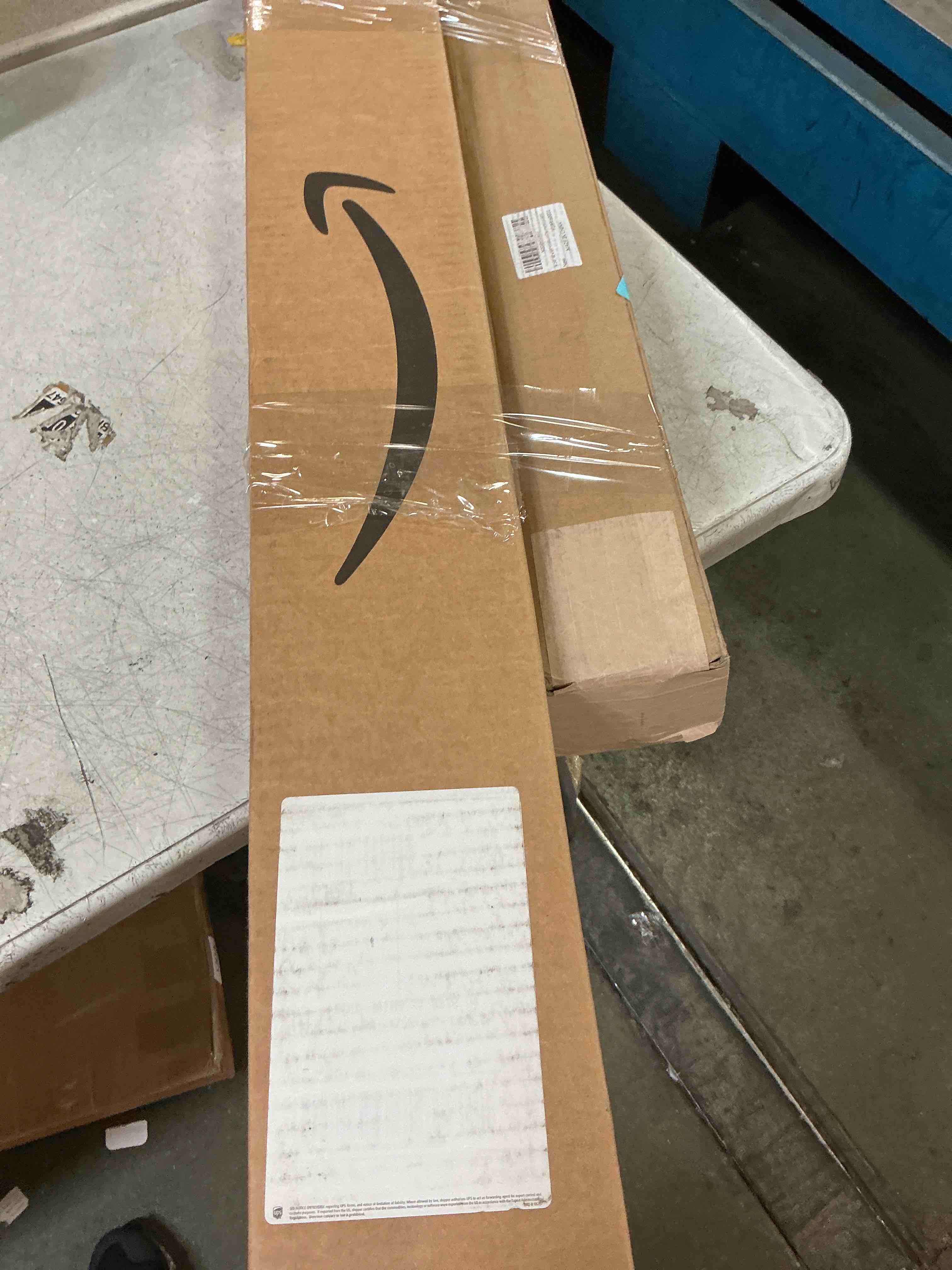 https://s3.amazonaws.com/lotting-images-prod/bidfta/PNK3276195_1753731359864.jpeg