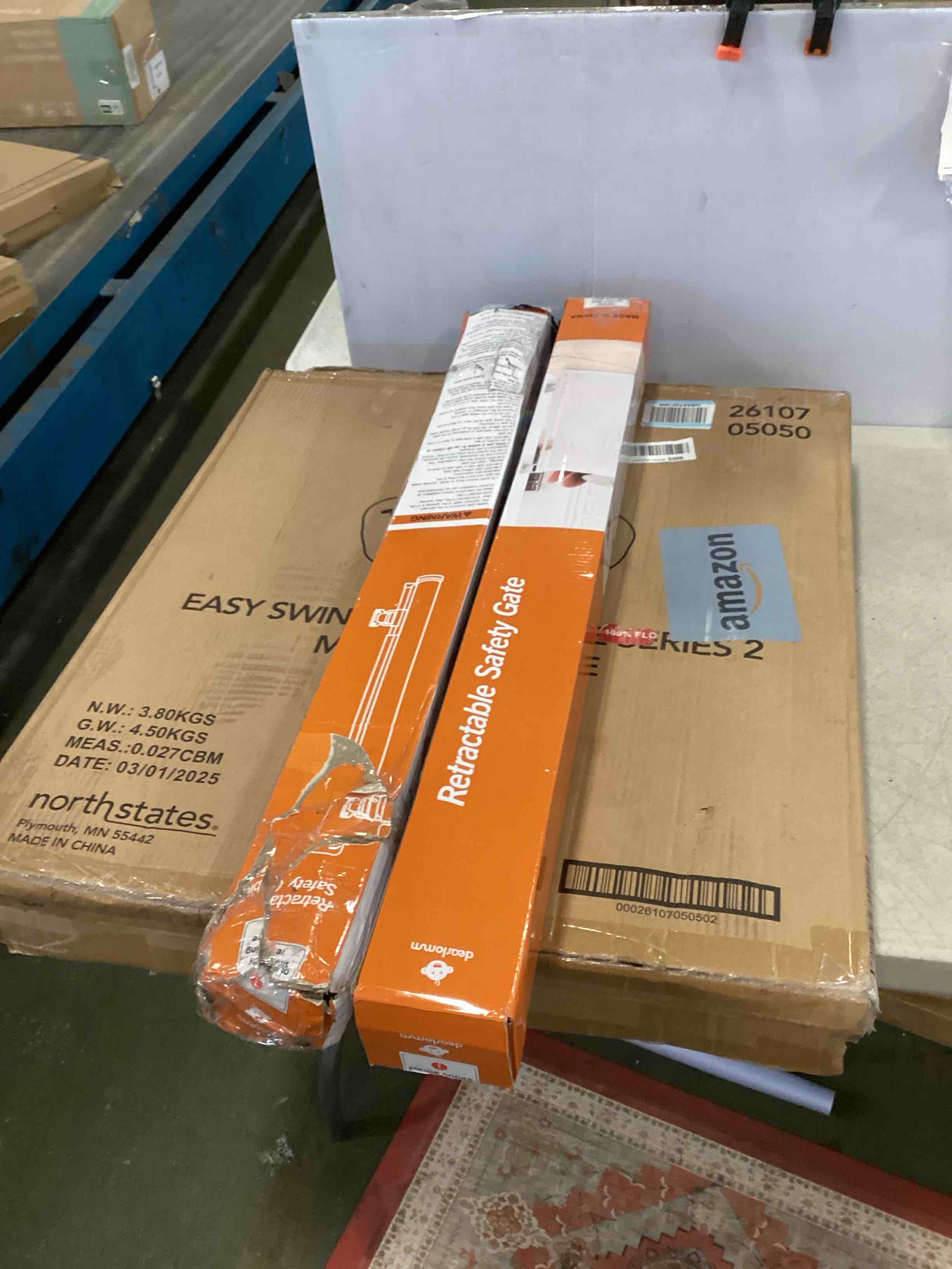 https://s3.amazonaws.com/lotting-images-prod/bidfta/PNK3295107_1752261639349.jpeg
