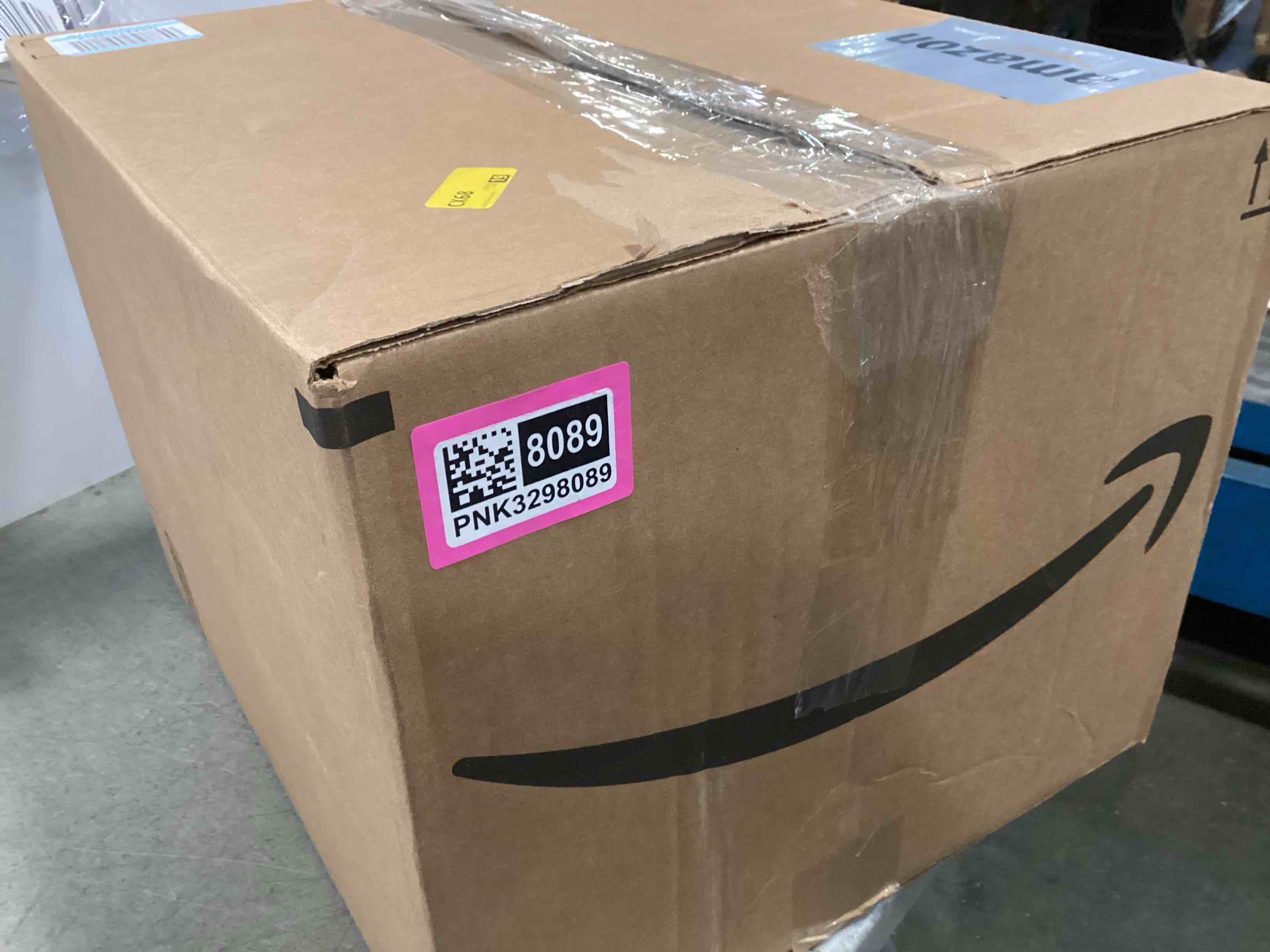 https://s3.amazonaws.com/lotting-images-prod/bidfta/PNK3298089_1751294648119.jpeg