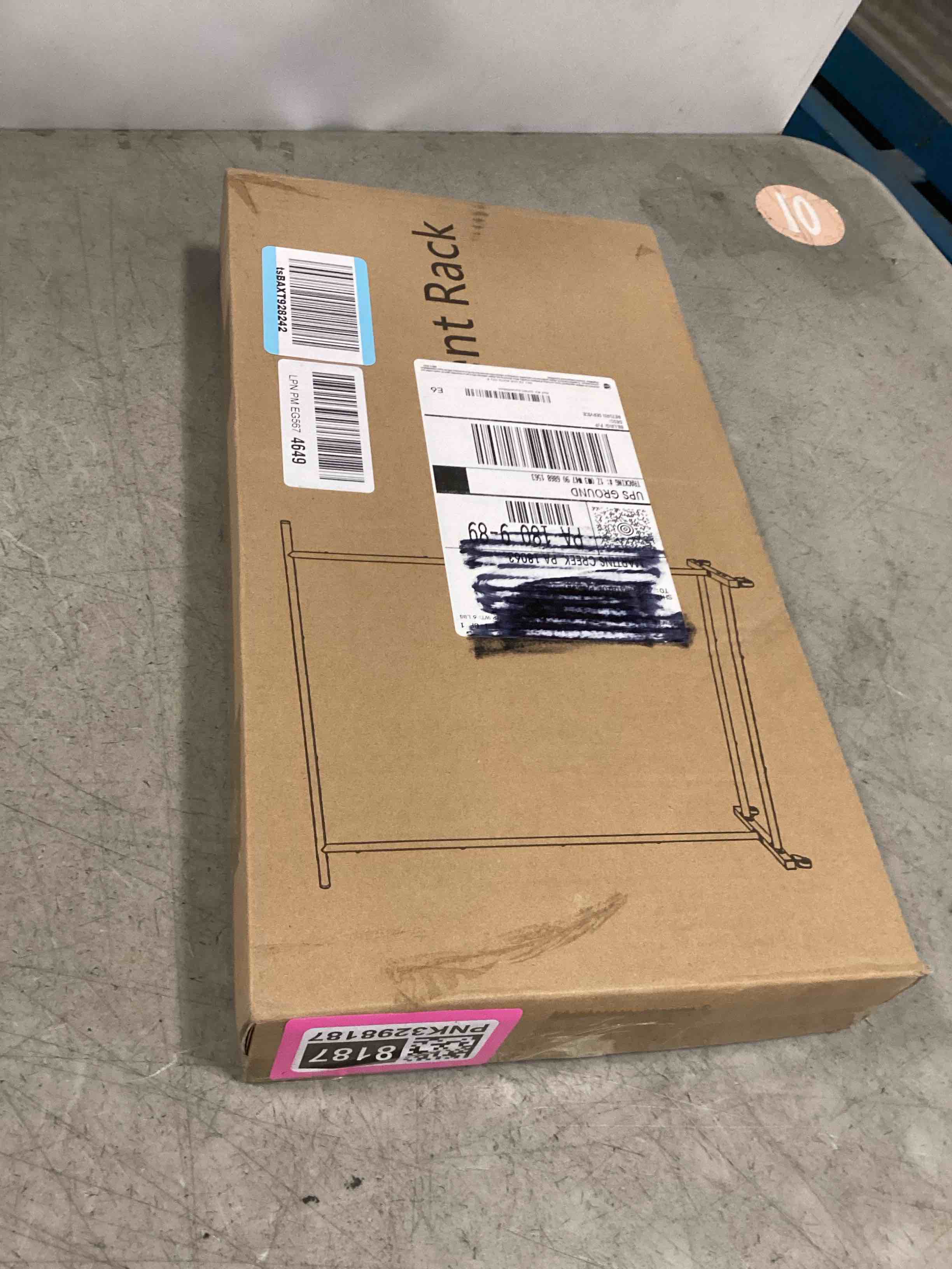https://s3.amazonaws.com/lotting-images-prod/bidfta/PNK3298187_1751300905420.jpeg