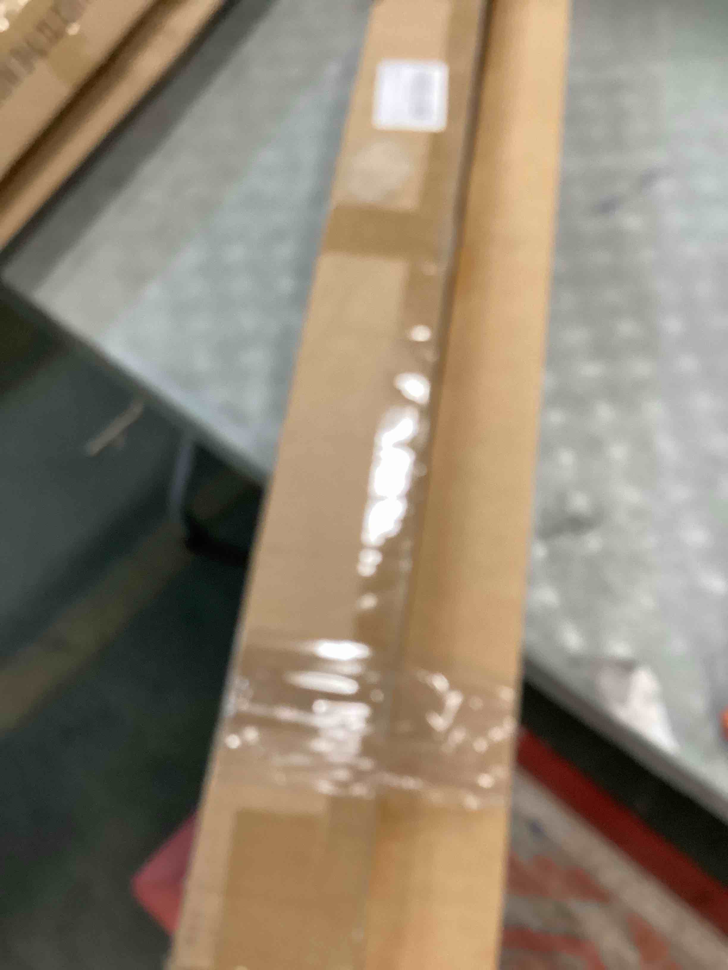 https://s3.amazonaws.com/lotting-images-prod/bidfta/PNK3300474_1752581076167.jpeg