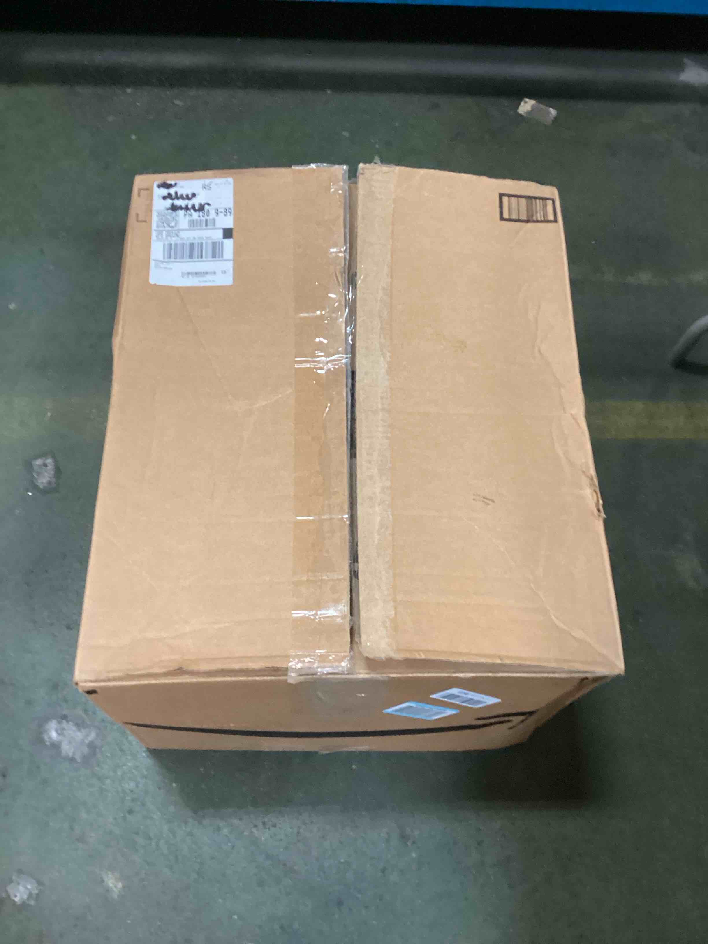 https://s3.amazonaws.com/lotting-images-prod/bidfta/PNK3301470_1751919021845.jpeg