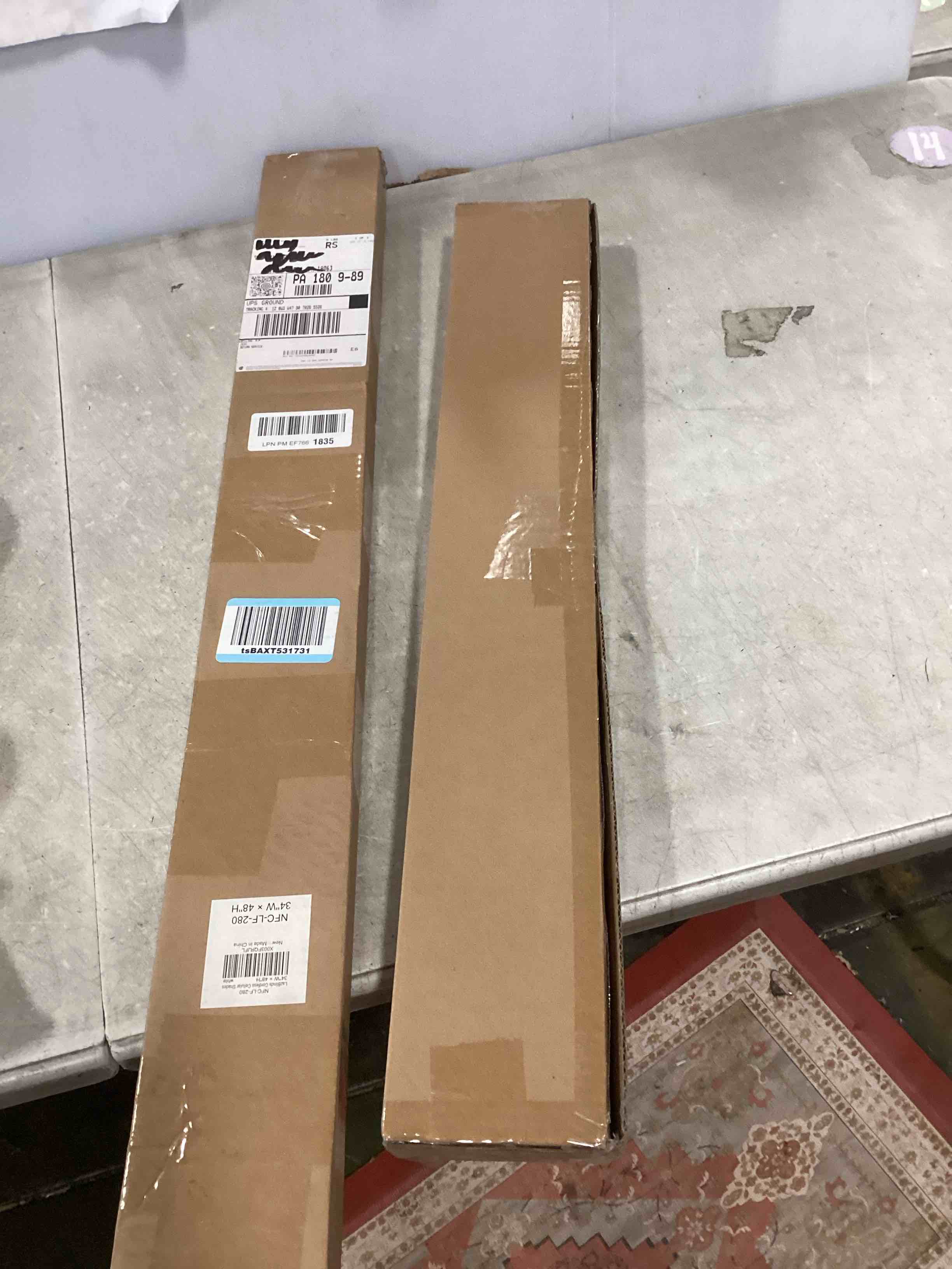 https://s3.amazonaws.com/lotting-images-prod/bidfta/PNK3302217_1752177929104.jpeg