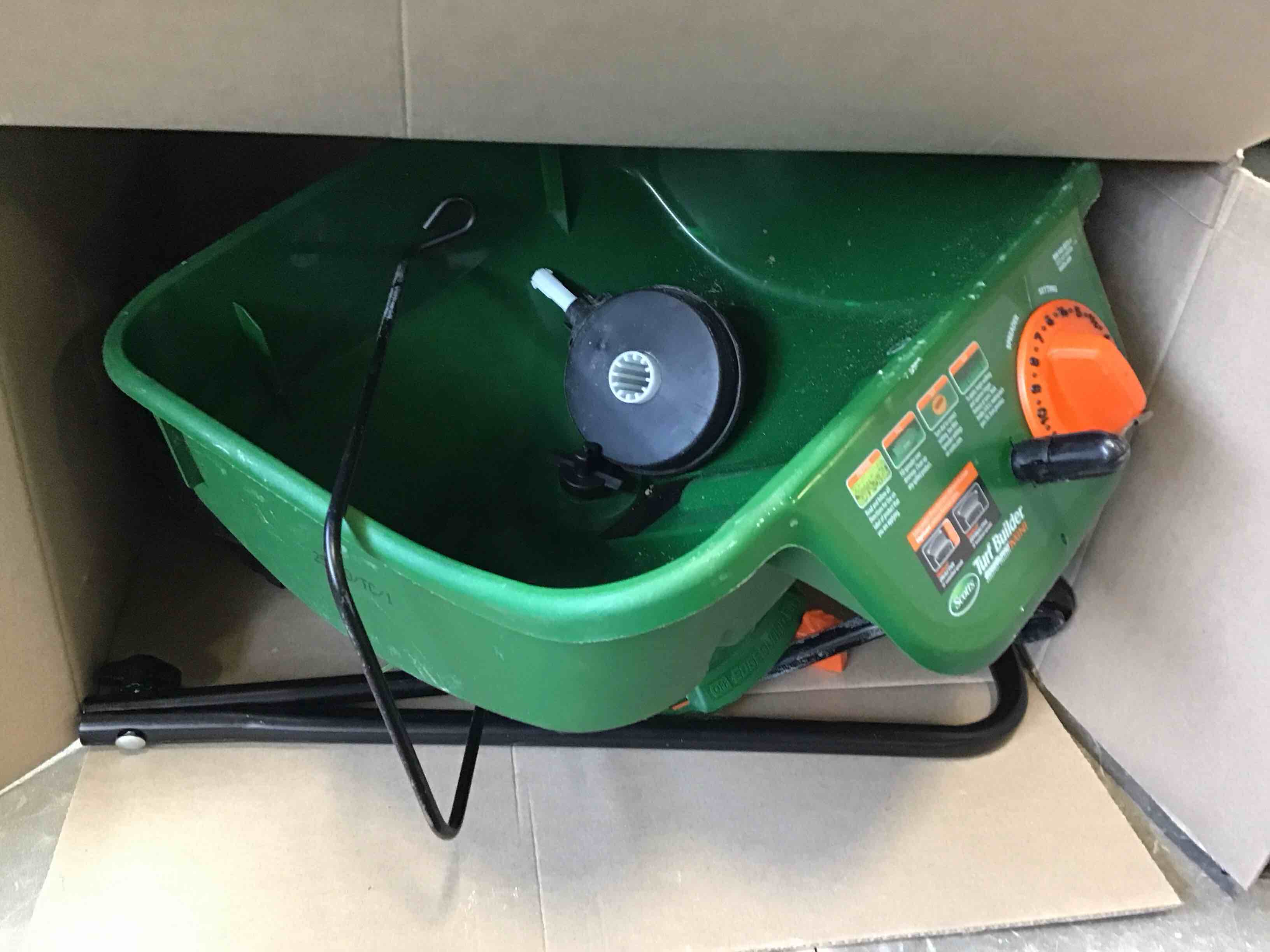 https://s3.amazonaws.com/lotting-images-prod/bidfta/PNK3304566_1753127616740.jpeg
