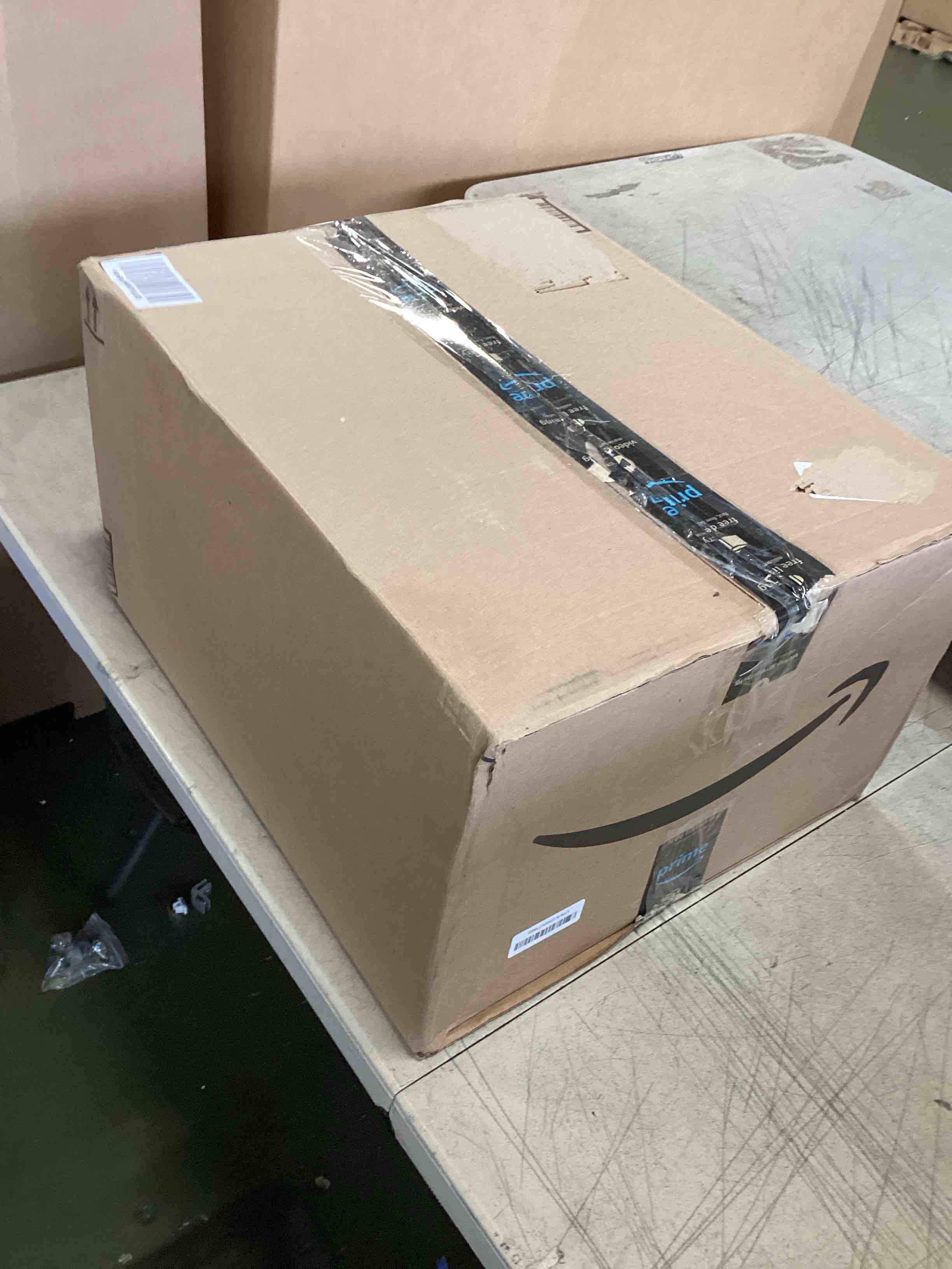 https://s3.amazonaws.com/lotting-images-prod/bidfta/PNK3322043_1753117526445.jpeg