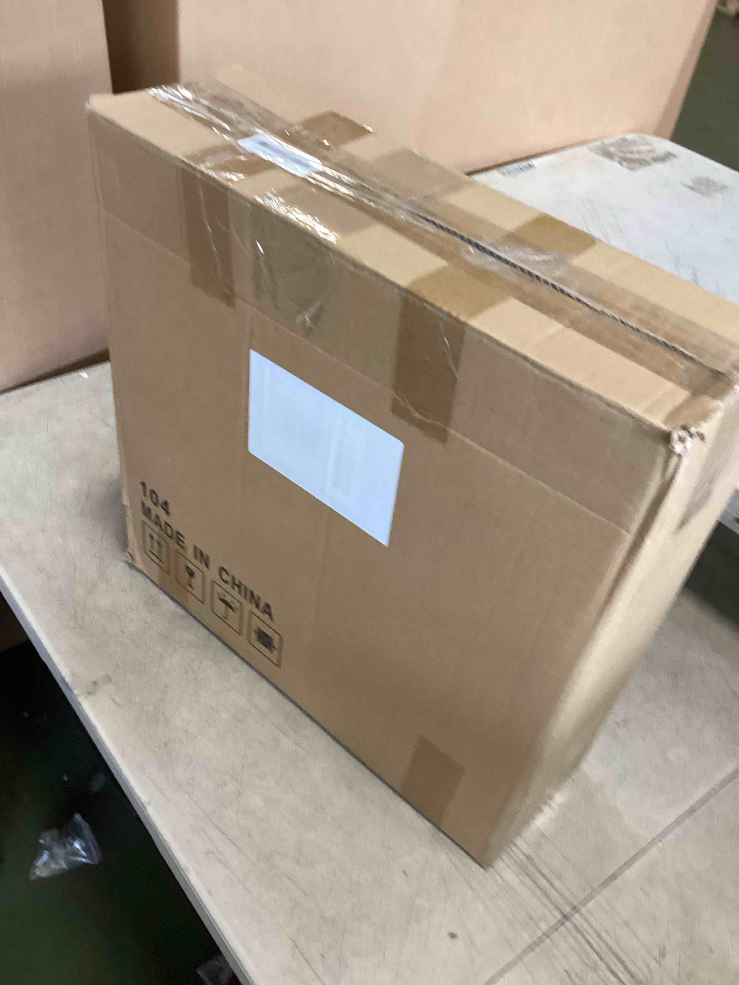 https://s3.amazonaws.com/lotting-images-prod/bidfta/PNK3322053_1753120005193.jpeg