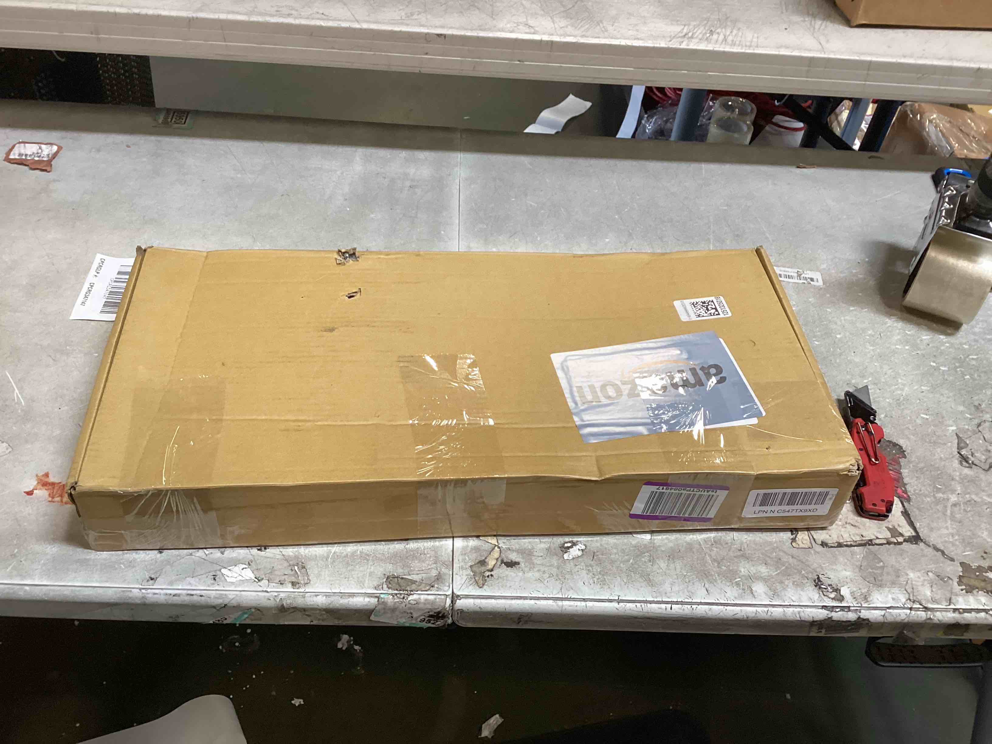 https://s3.amazonaws.com/lotting-images-prod/bidfta/PNK3325182_1753379207134.jpeg