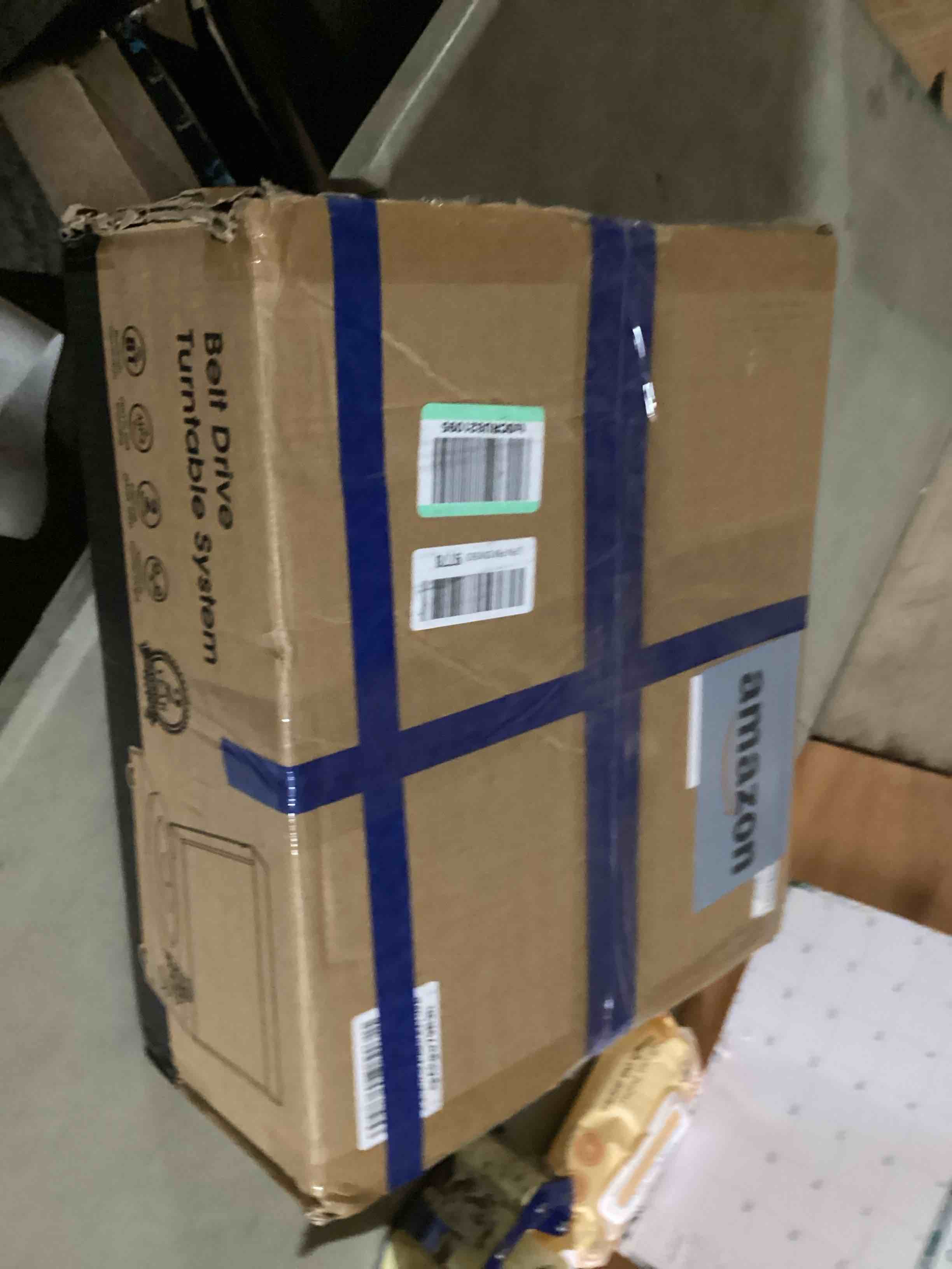 https://s3.amazonaws.com/lotting-images-prod/bidfta/PNK3327051_1754748504143.jpeg