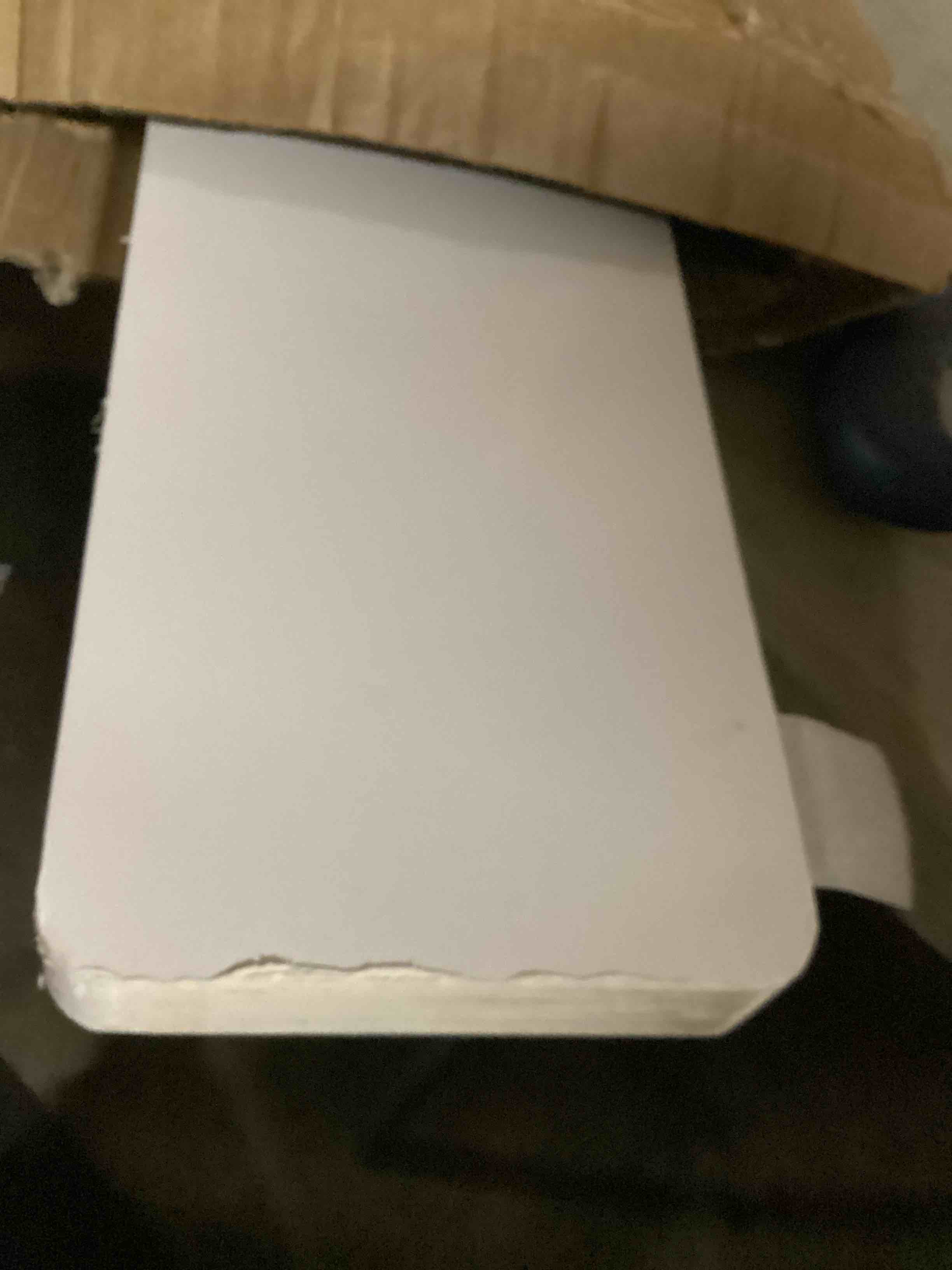 https://s3.amazonaws.com/lotting-images-prod/bidfta/PNK3327065_1754749779661.jpeg
