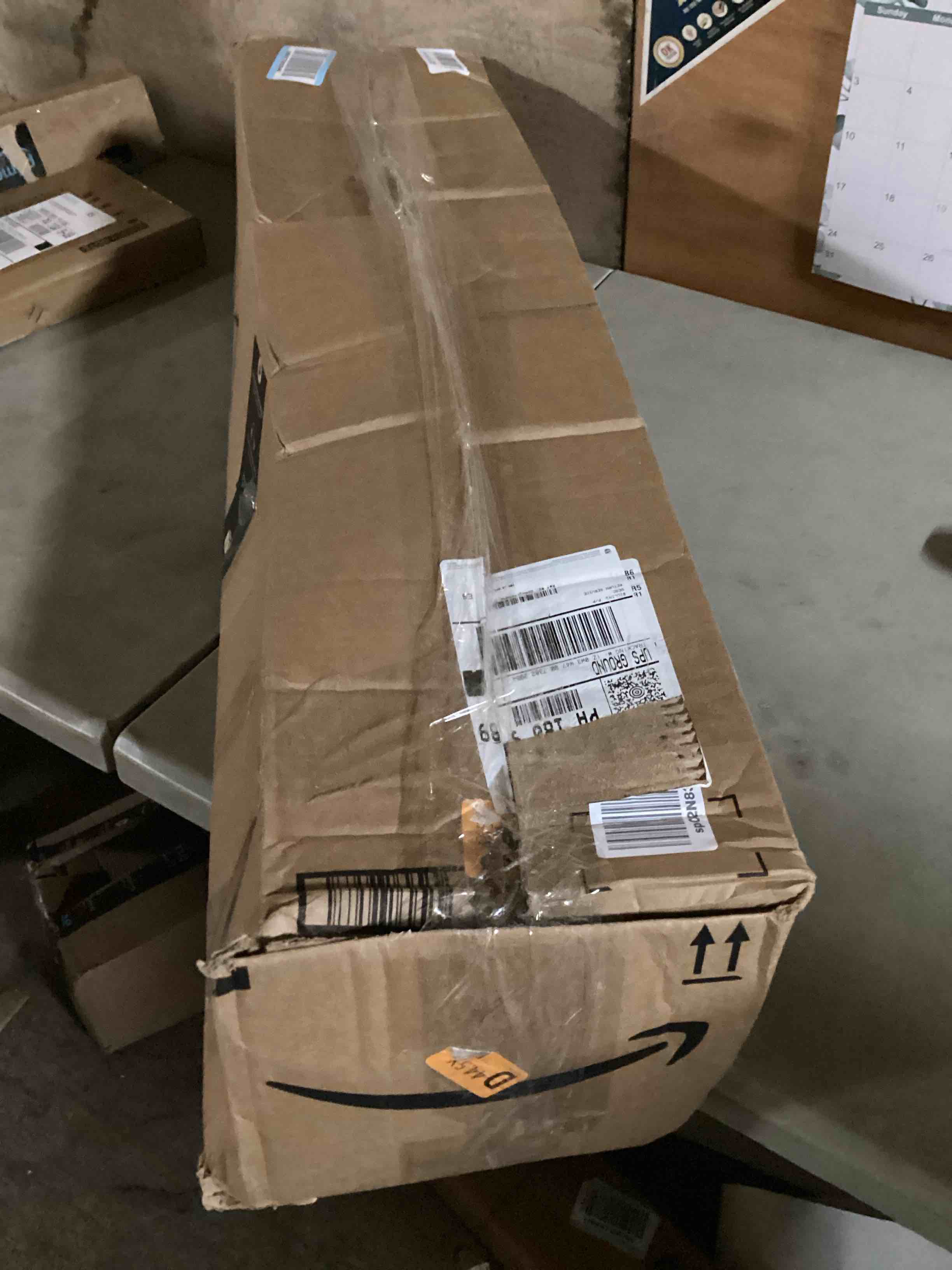 https://s3.amazonaws.com/lotting-images-prod/bidfta/PNK3327085_1754753254949.jpeg