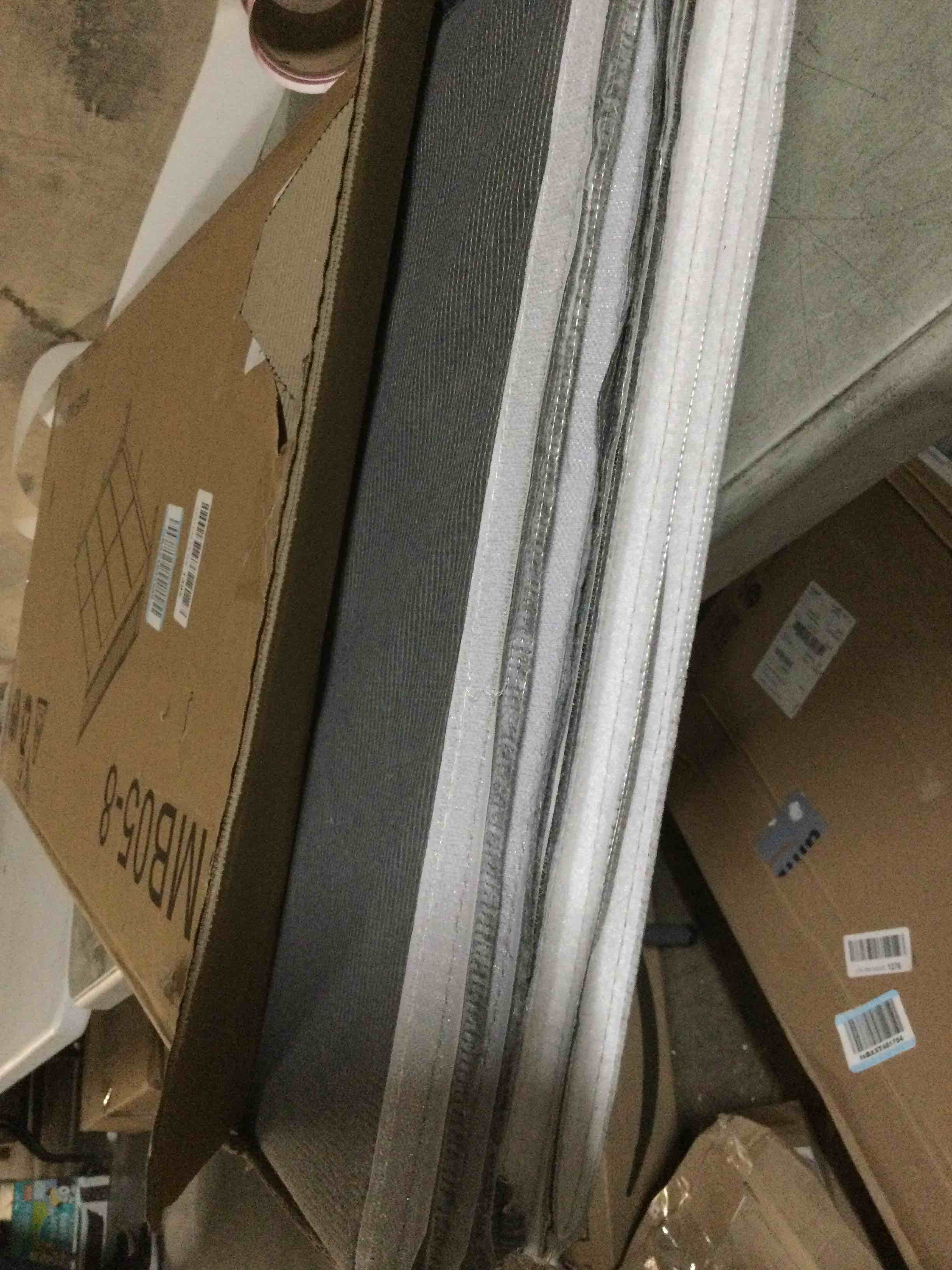 https://s3.amazonaws.com/lotting-images-prod/bidfta/PNK3327968_1755183062003.jpeg