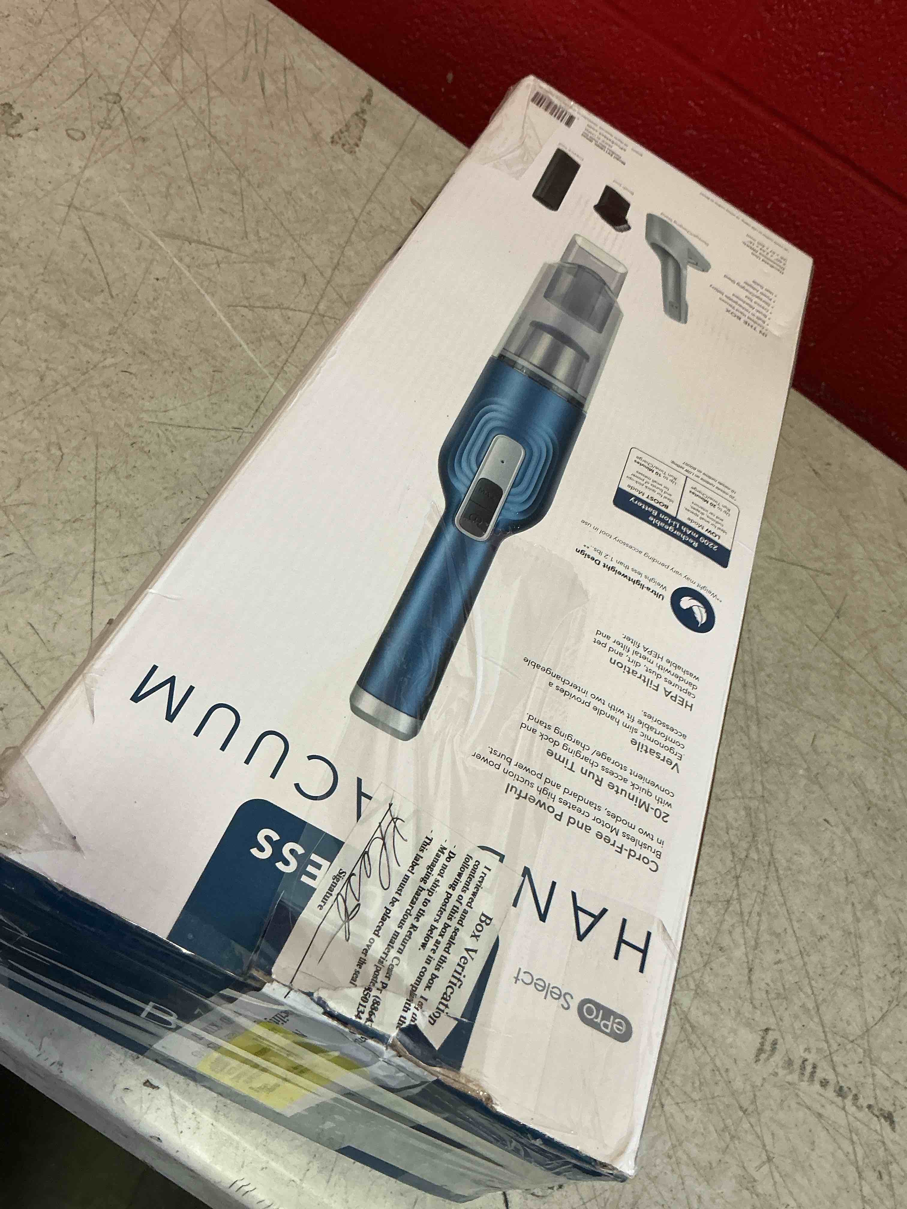 https://s3.amazonaws.com/lotting-images-prod/bidfta/PNK3329033_1758654140104.jpeg