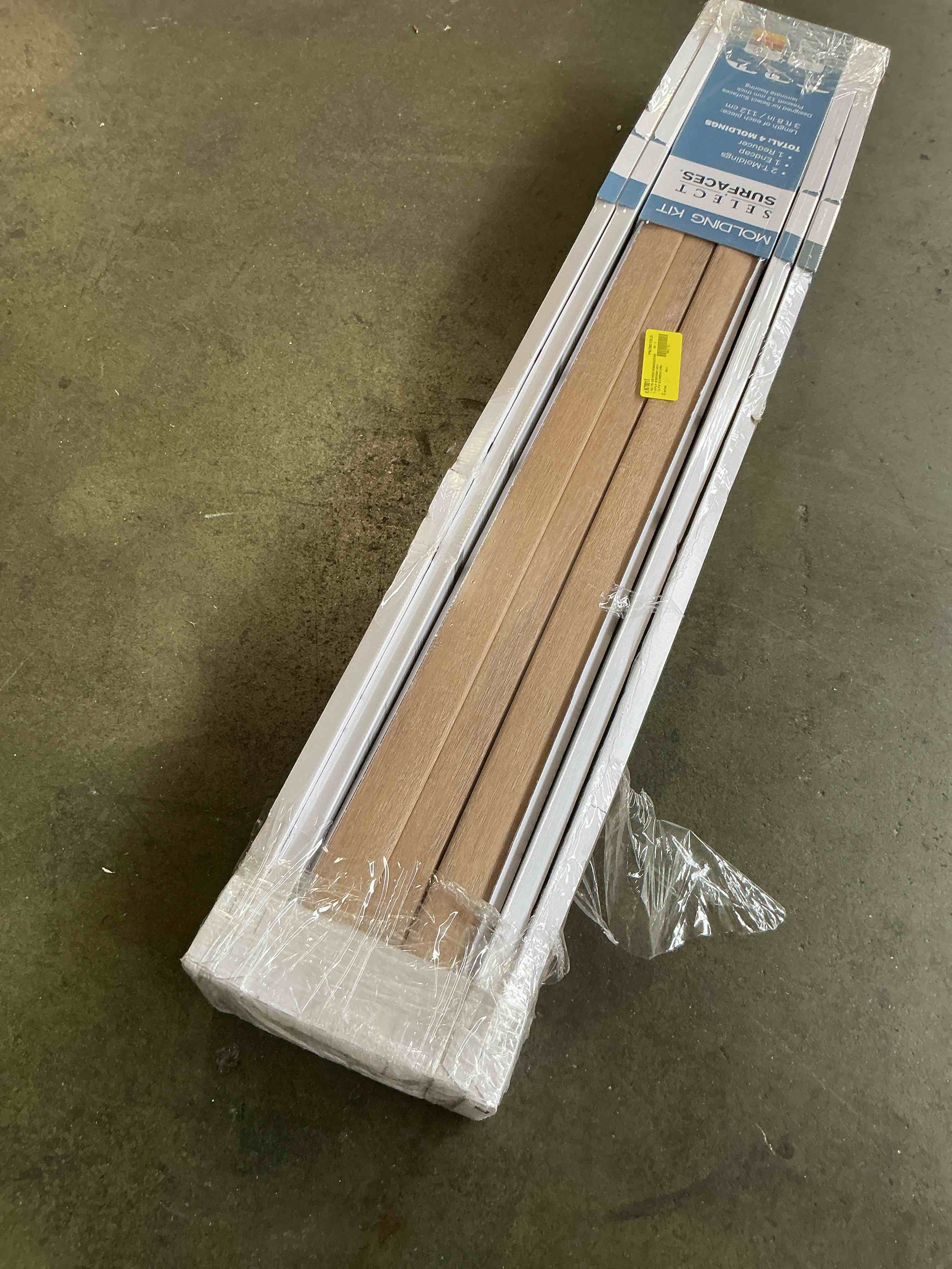 https://s3.amazonaws.com/lotting-images-prod/bidfta/PNK3329235_1758810353020.jpeg