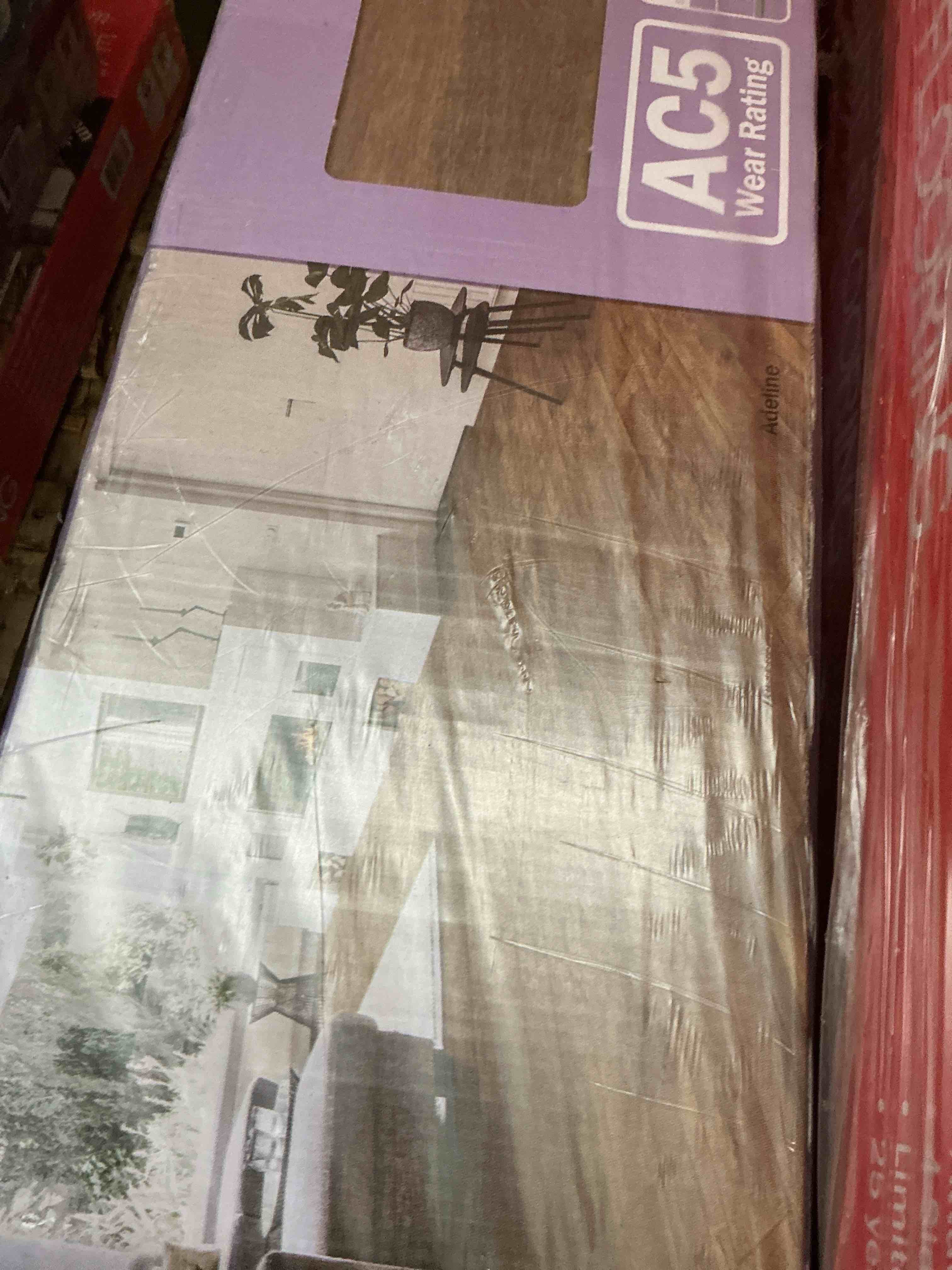 https://s3.amazonaws.com/lotting-images-prod/bidfta/PNK3329265_1758819244006.jpeg