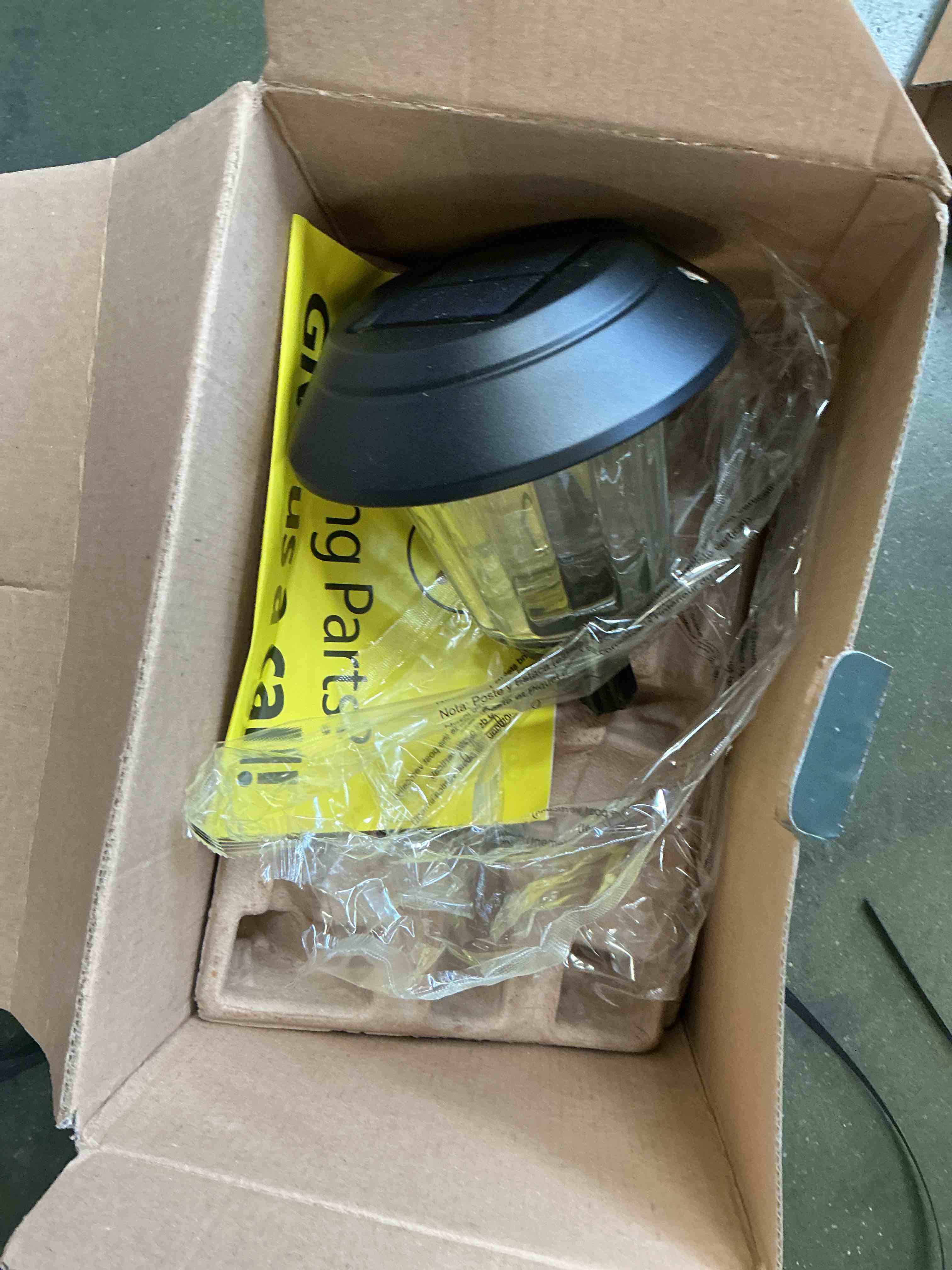 https://s3.amazonaws.com/lotting-images-prod/bidfta/PNK3337291_1757006244737.jpeg