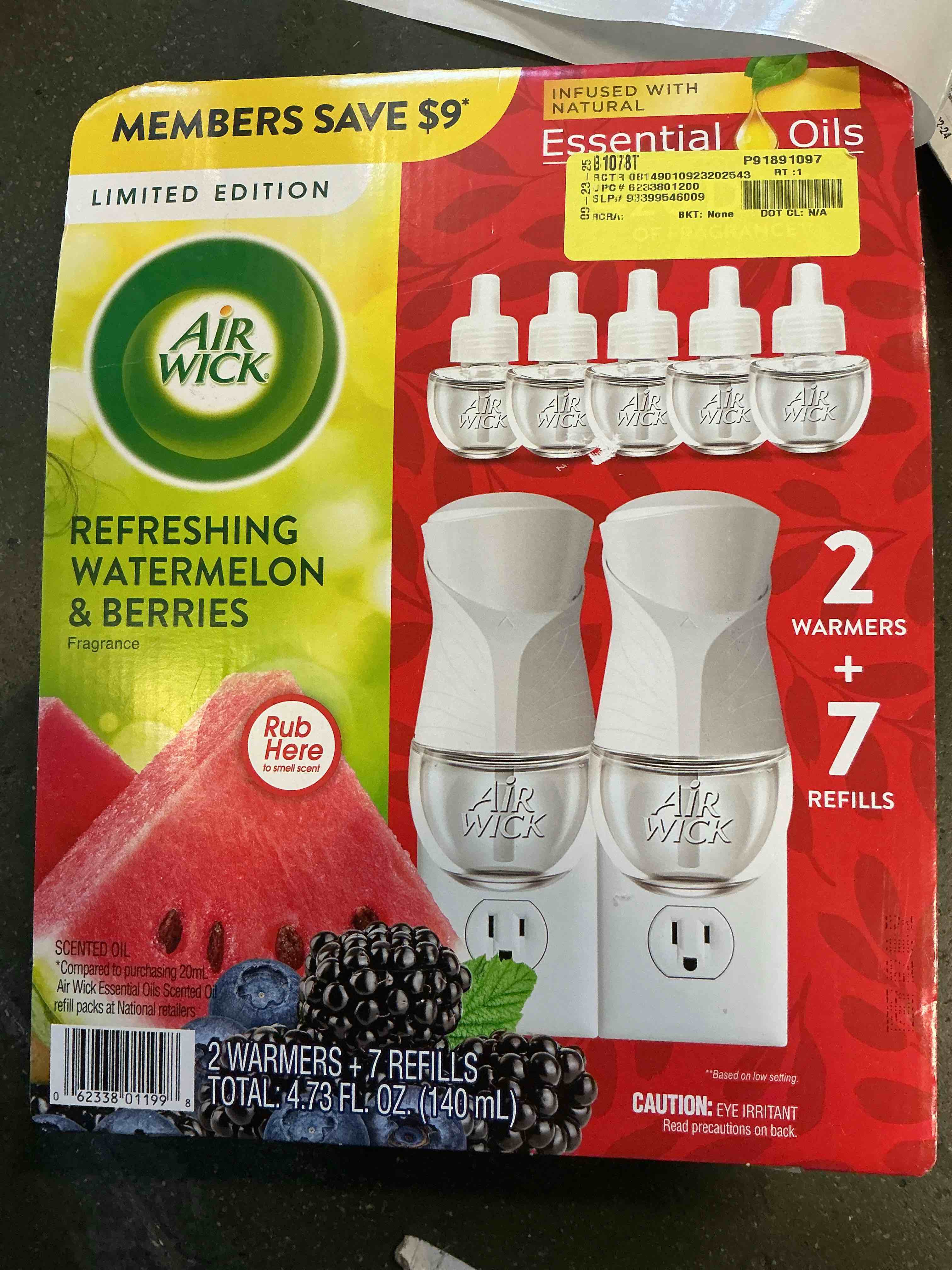  (incomplete missing 1 piece )Air Wick Scented Oil Refreshing Watermelon & Berries 