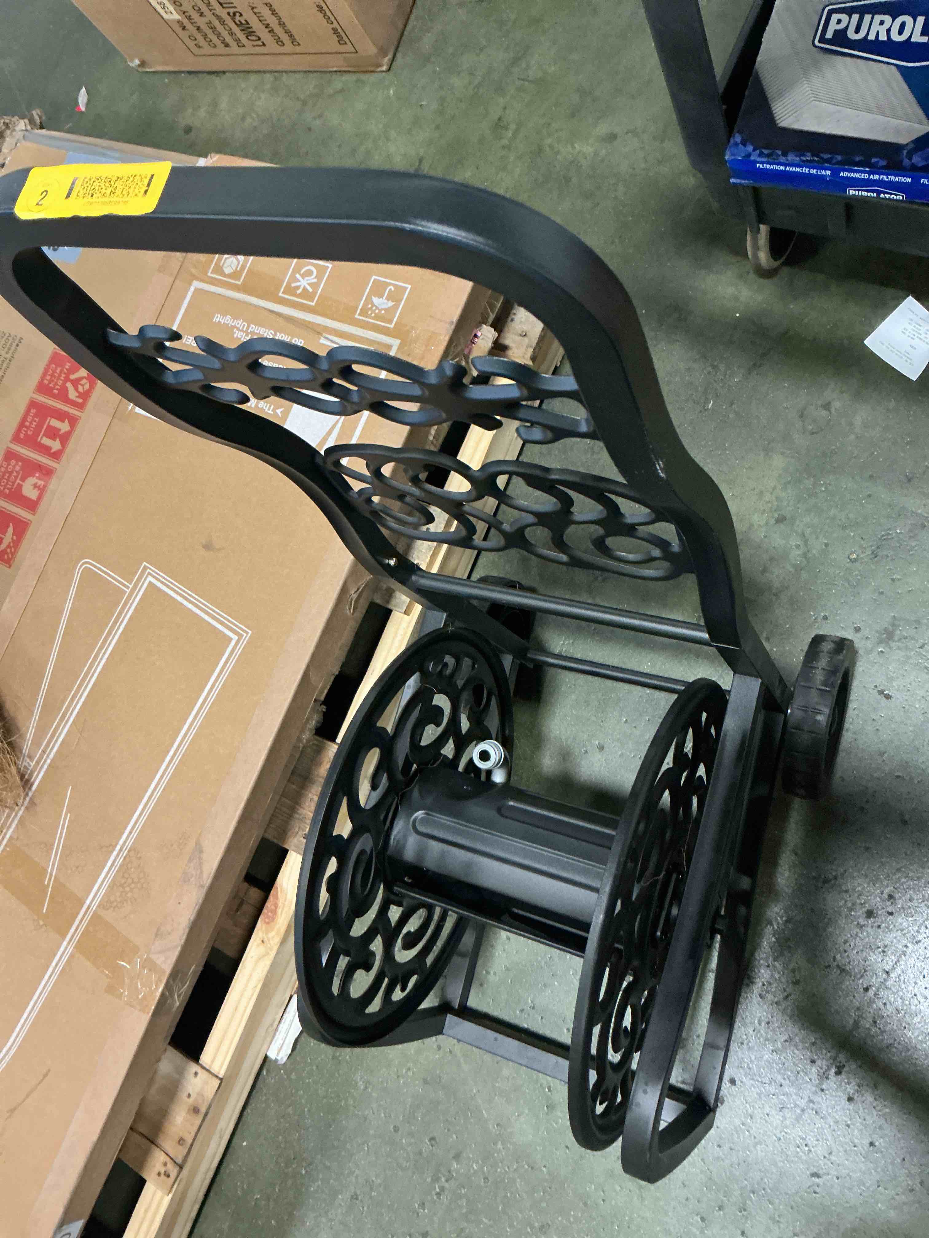 https://s3.amazonaws.com/lotting-images-prod/bidfta/PNK3339849_1760356919452.jpeg