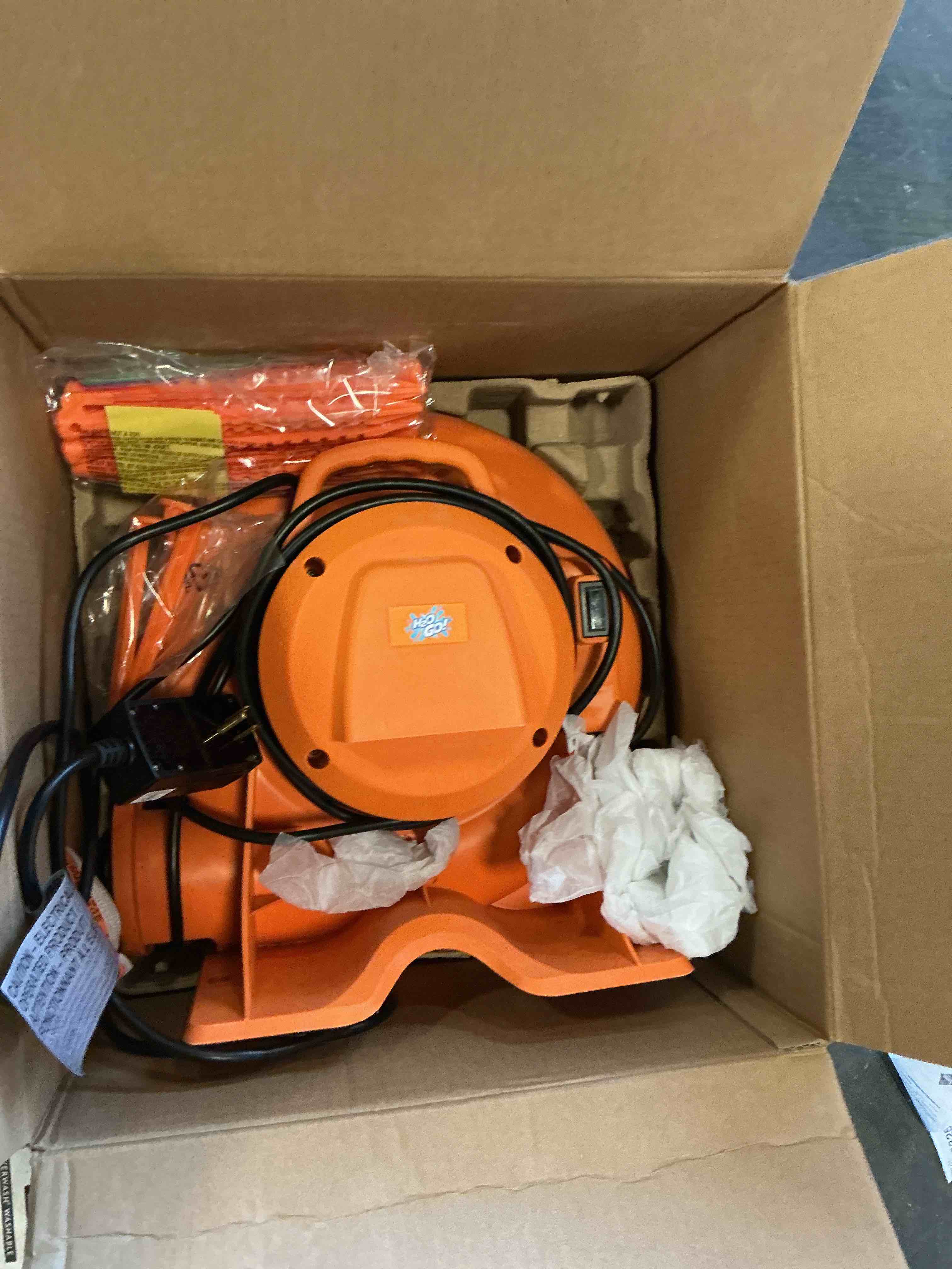https://s3.amazonaws.com/lotting-images-prod/bidfta/PNK3340827_1756473677858.jpeg