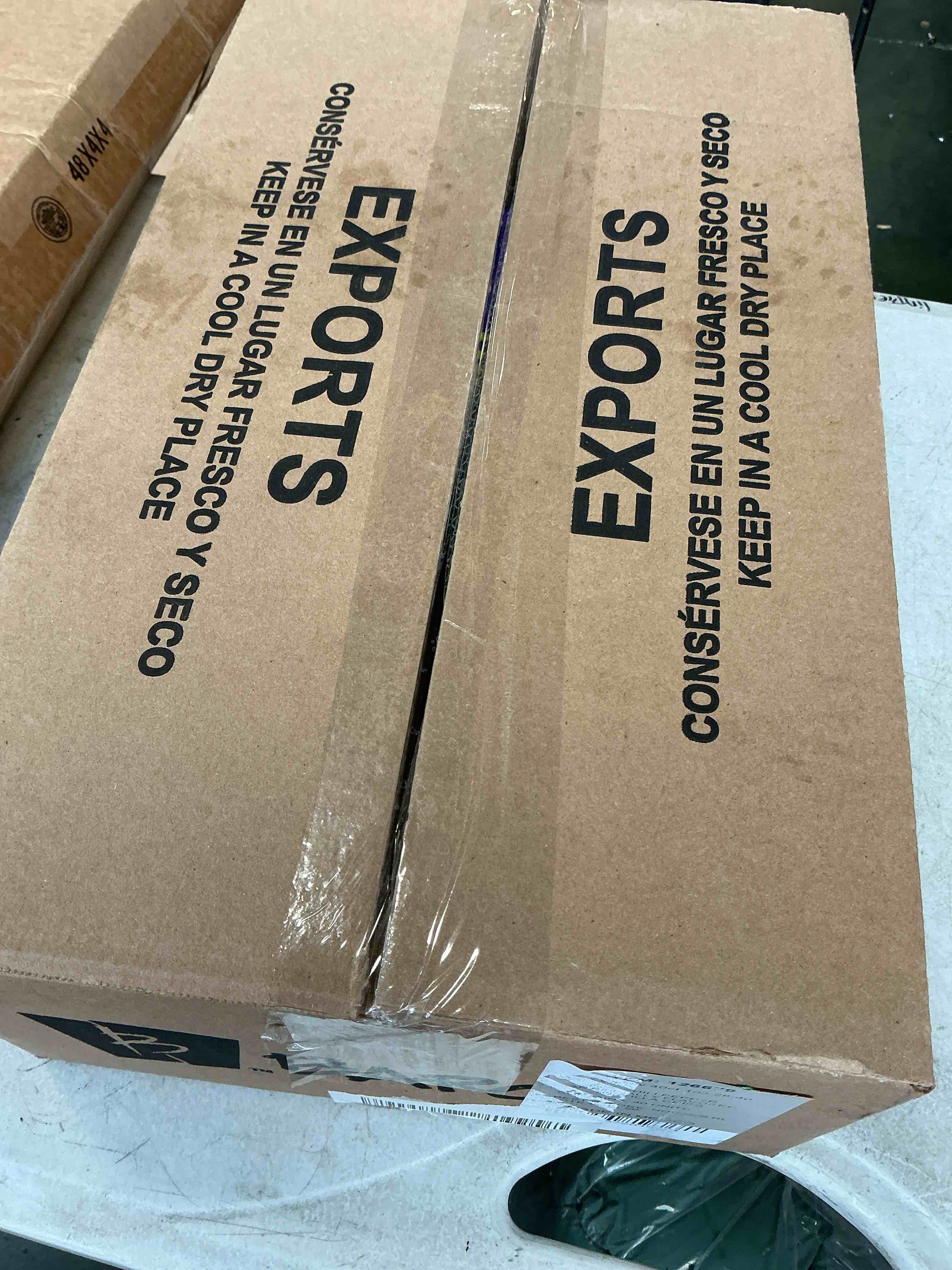 https://s3.amazonaws.com/lotting-images-prod/bidfta/PNK3341283_1757000989814.jpeg
