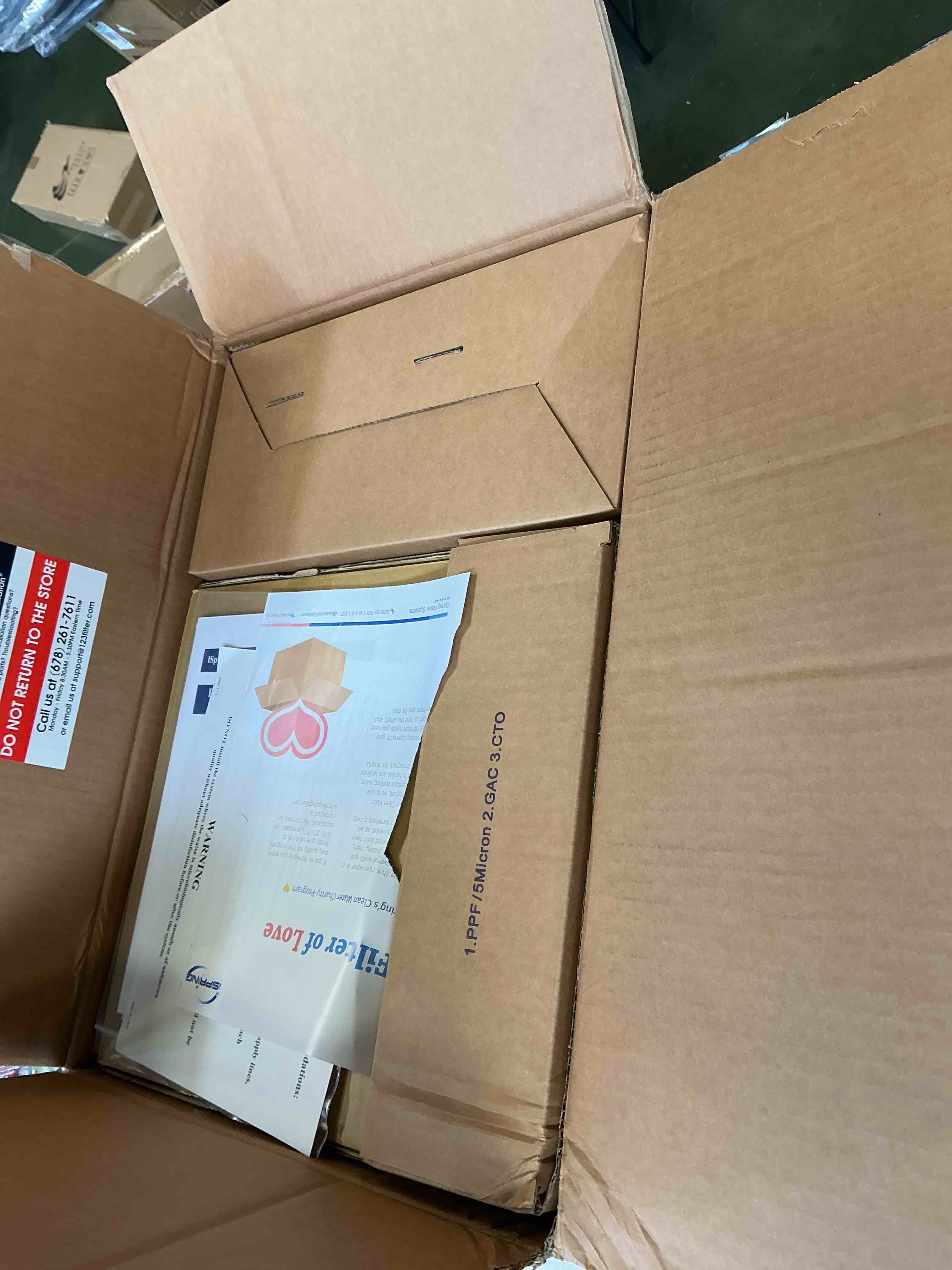 https://s3.amazonaws.com/lotting-images-prod/bidfta/PNK3341378_1757011035495.jpeg