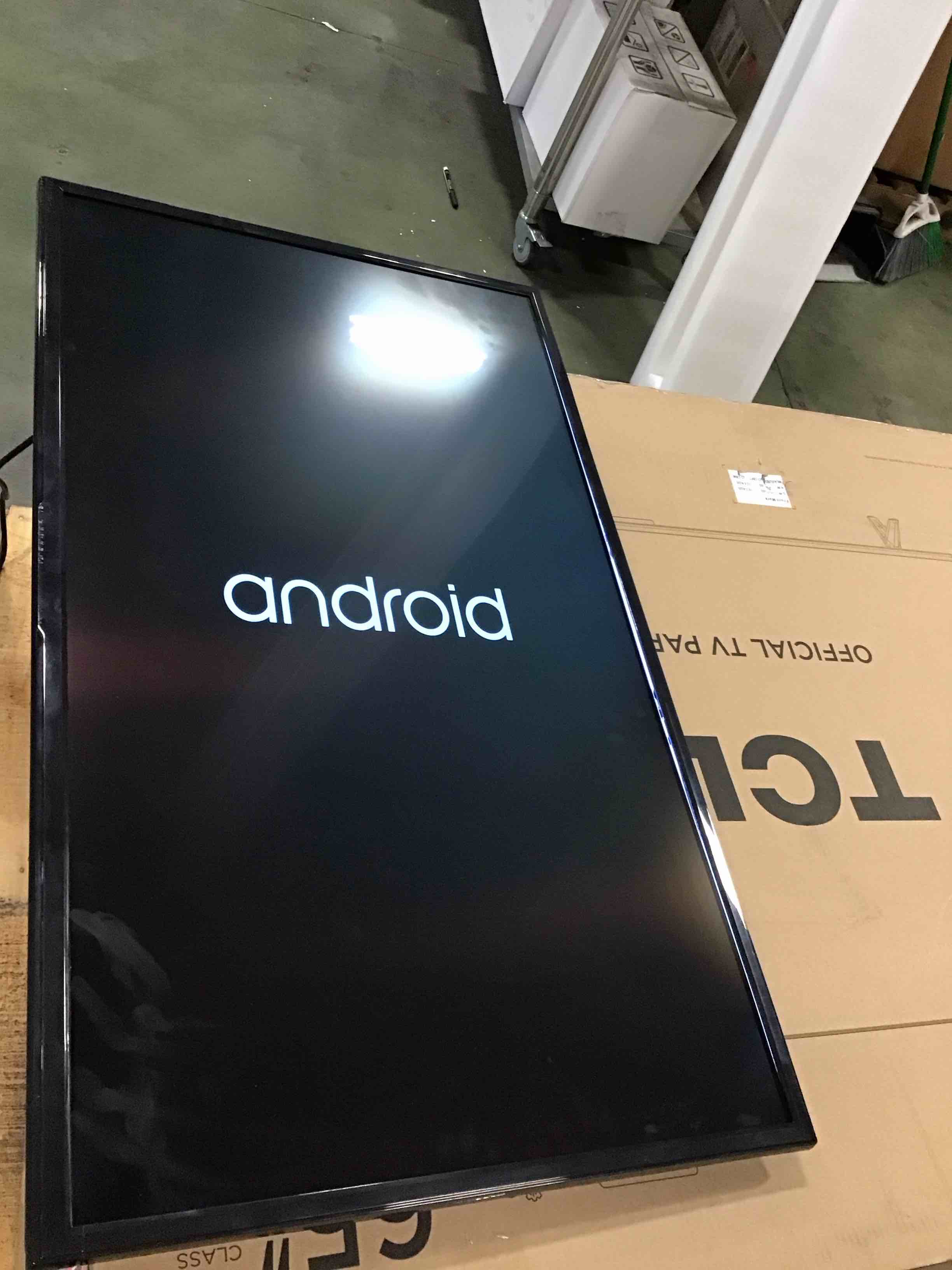 https://s3.amazonaws.com/lotting-images-prod/bidfta/PNK3341947_1759156260546.jpeg