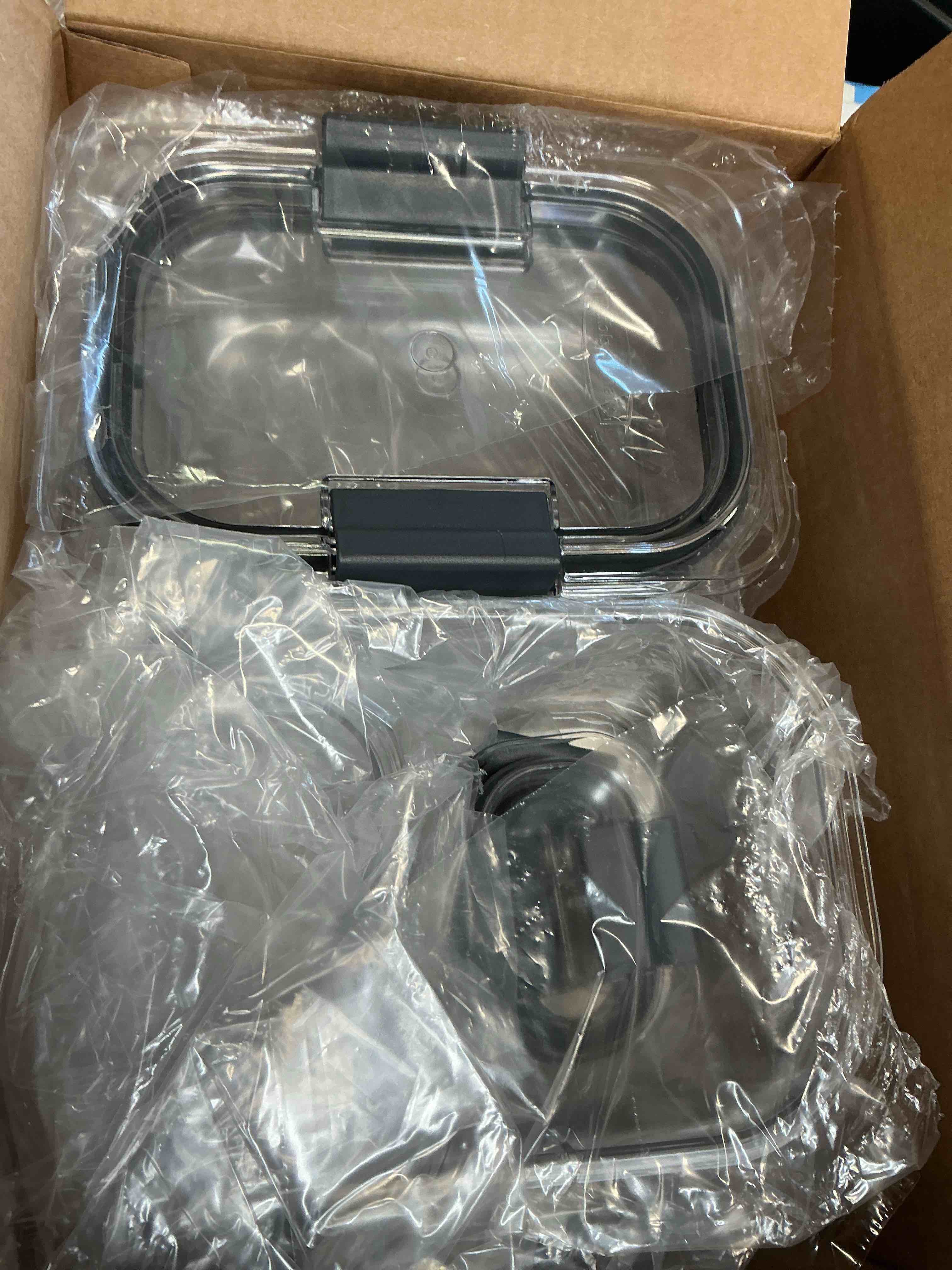 https://s3.amazonaws.com/lotting-images-prod/bidfta/PNK3342101_1757525665304.jpeg