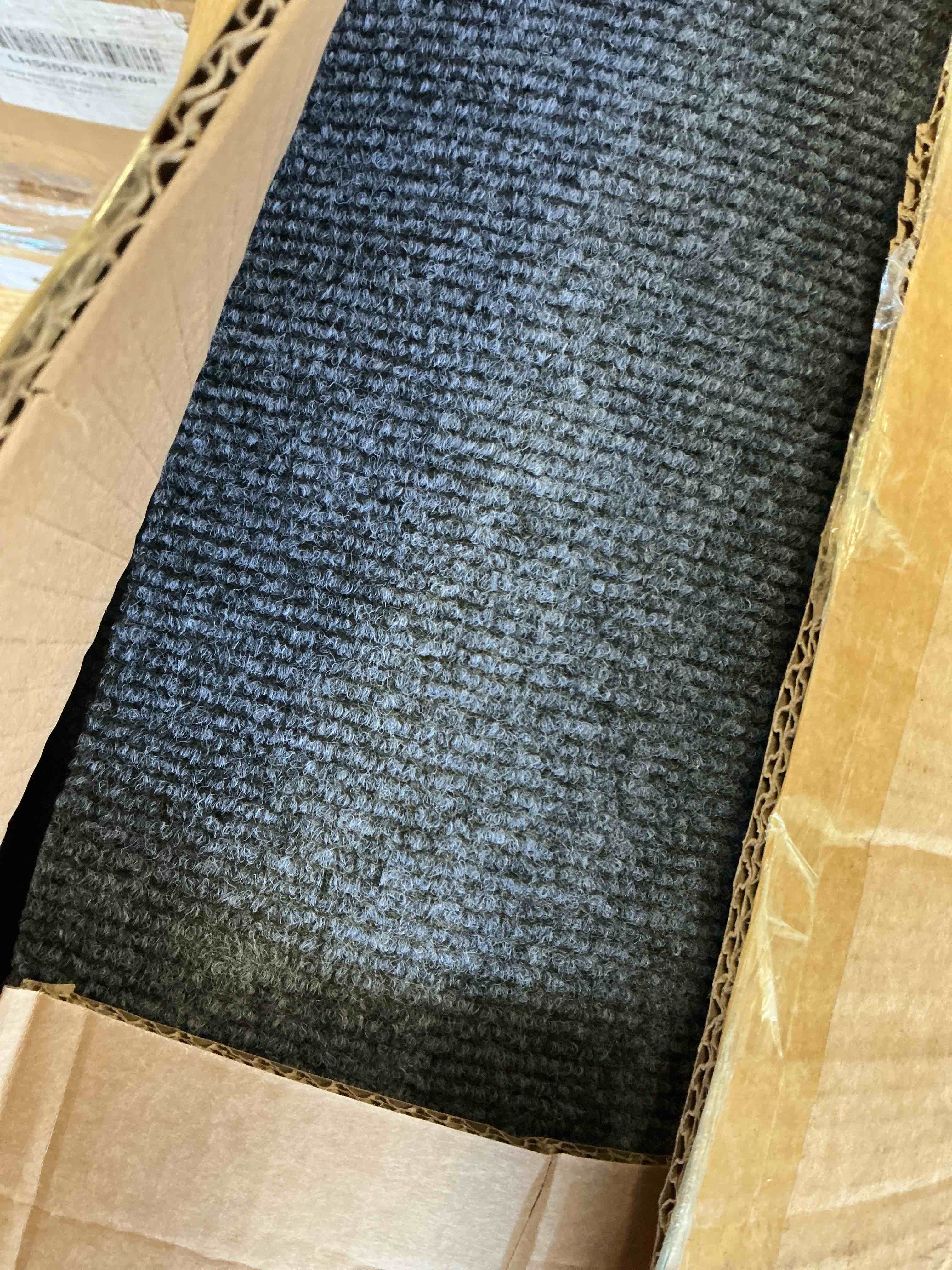 https://s3.amazonaws.com/lotting-images-prod/bidfta/PNK3342163_1757597380176.jpeg