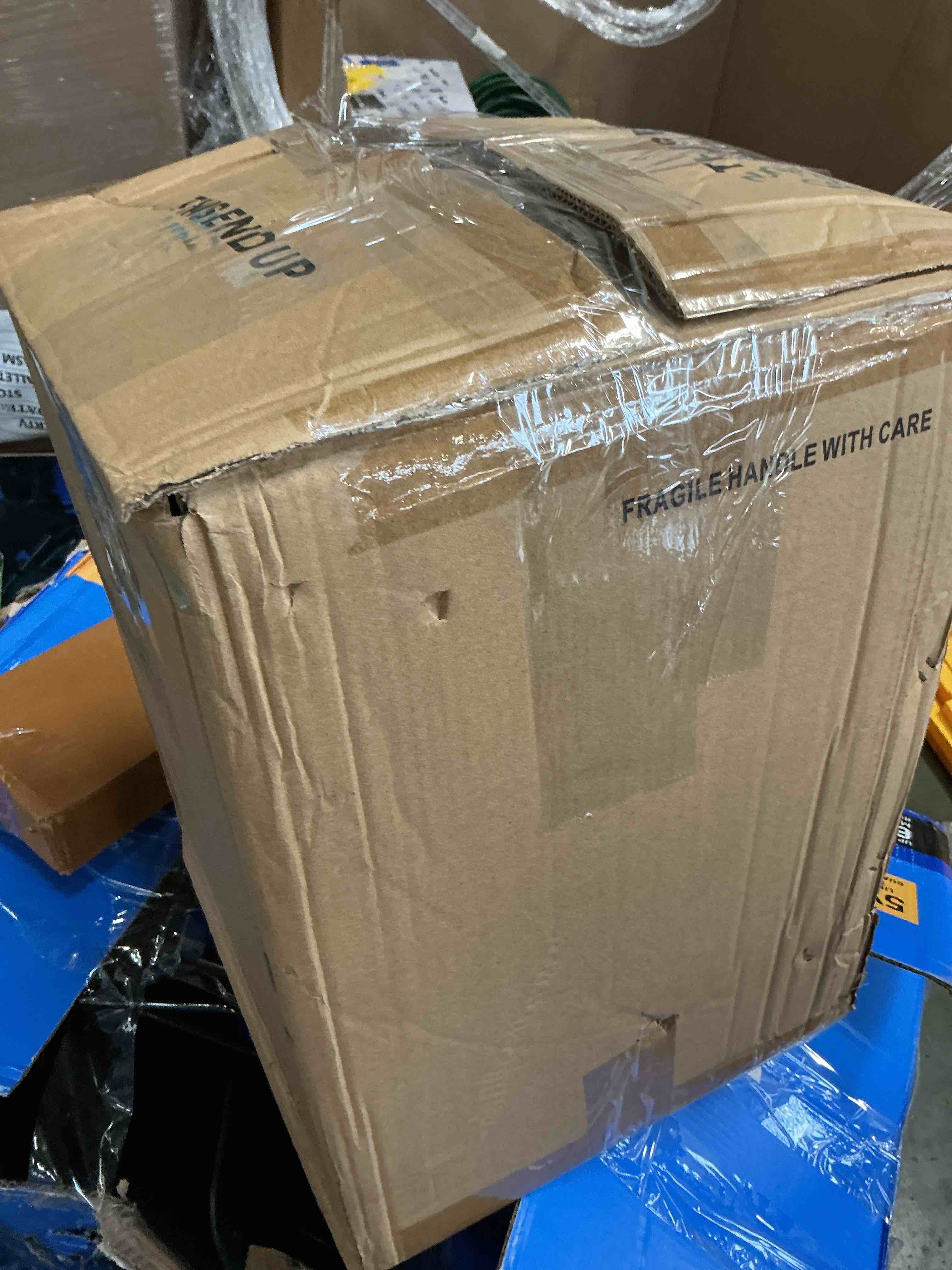 https://s3.amazonaws.com/lotting-images-prod/bidfta/PNK3342816_1758547153580.jpeg