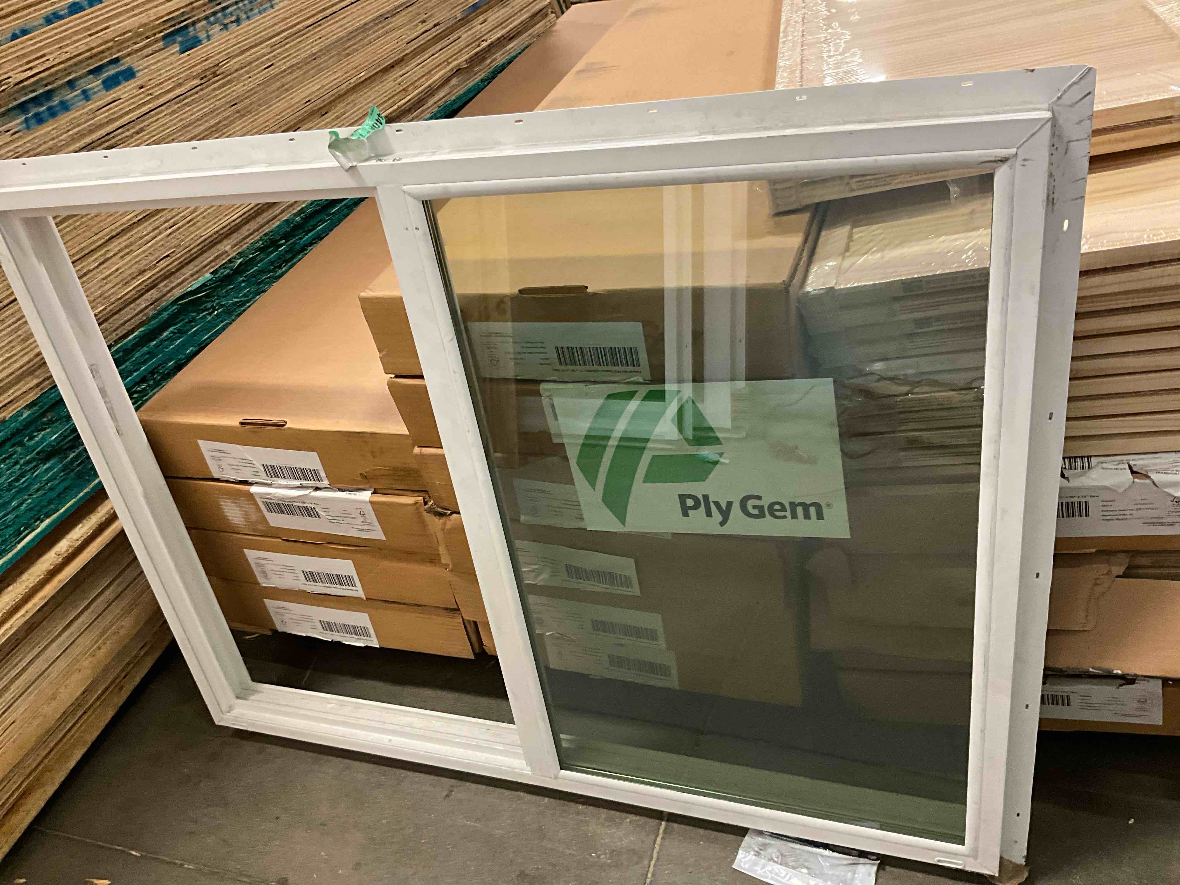 Fixed window Size 50L x 38W White