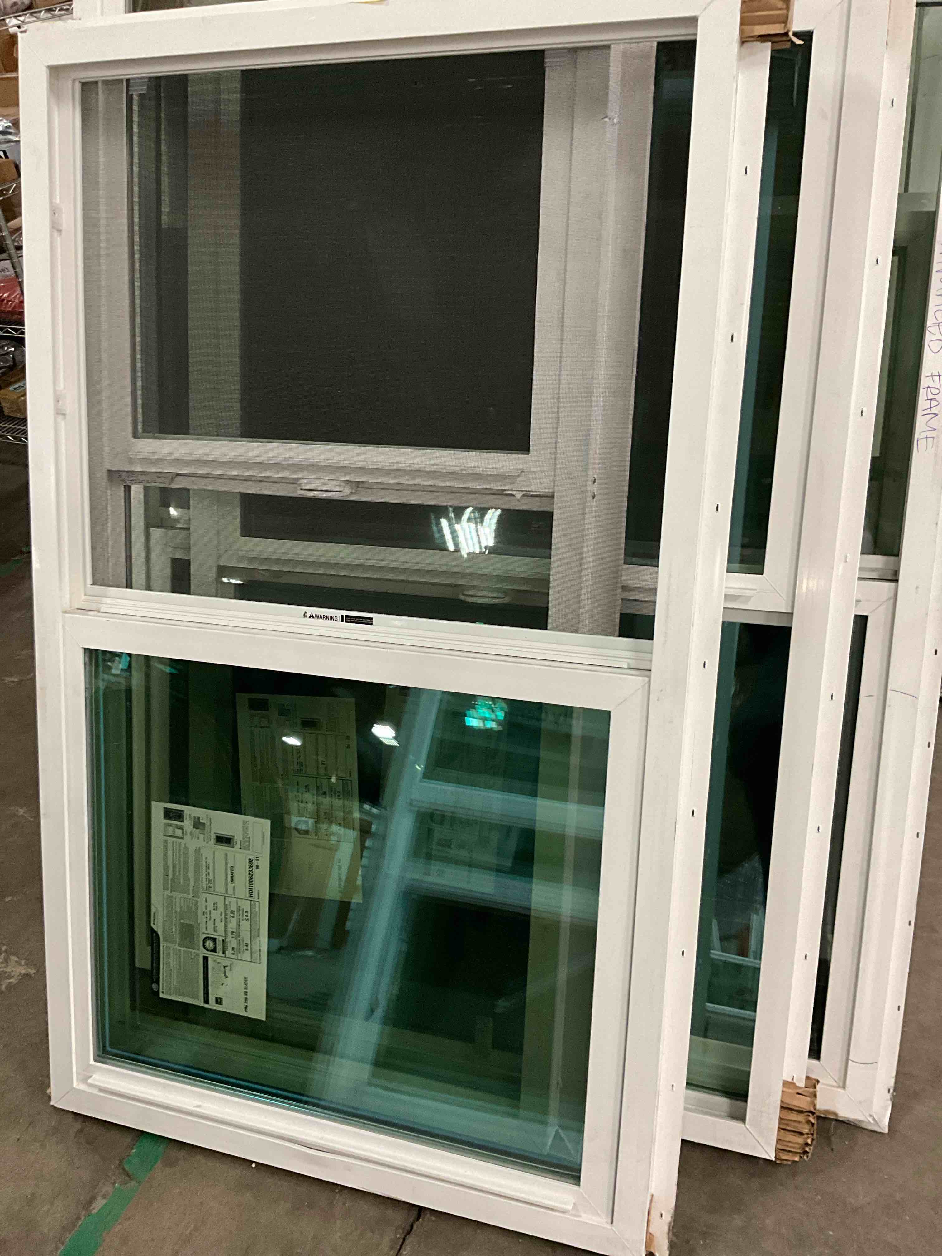 Fixed window Size 61L x 38W White