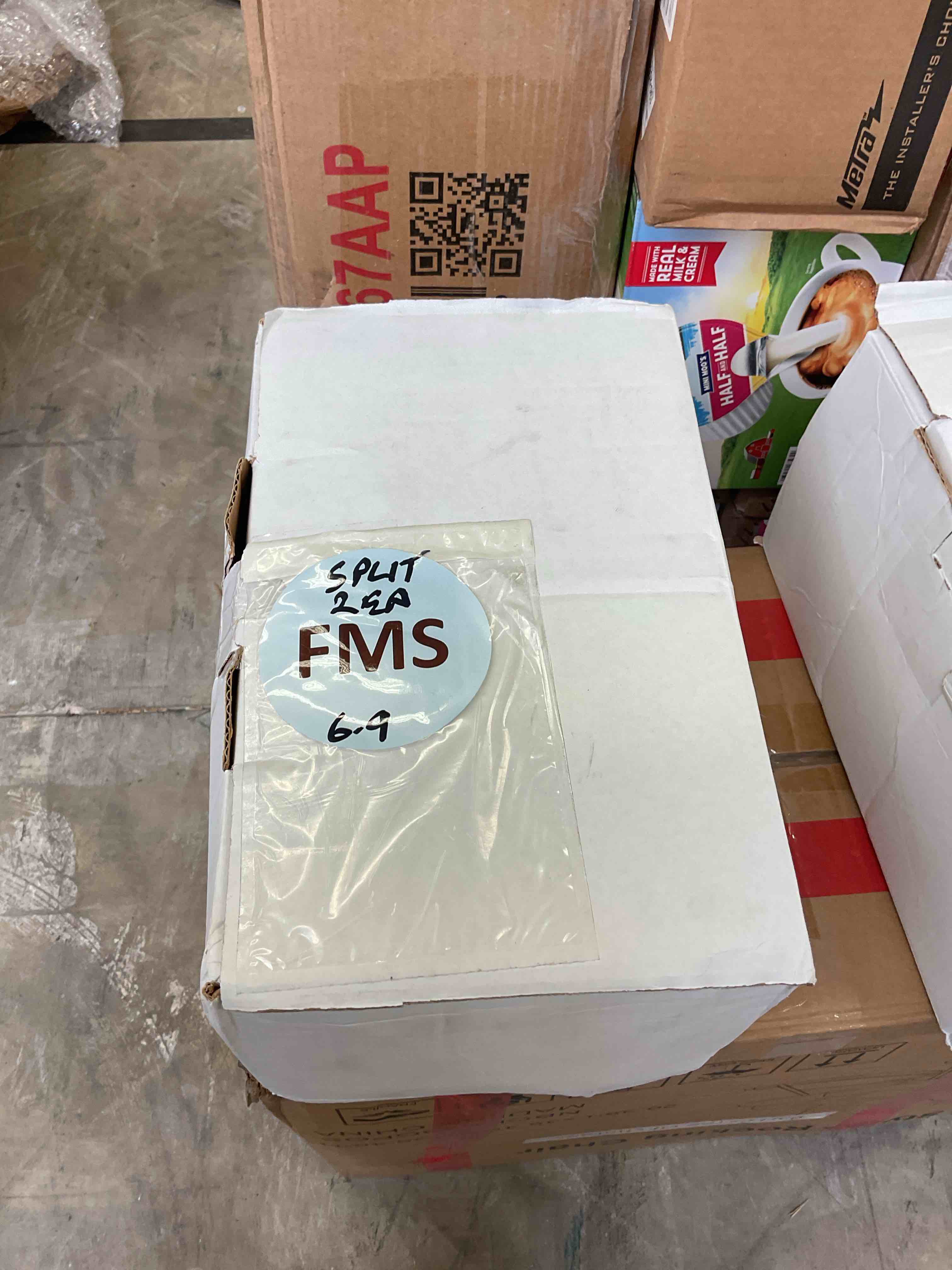 https://s3.amazonaws.com/lotting-images-prod/bidfta/PNK3355150_1757008391478.jpeg