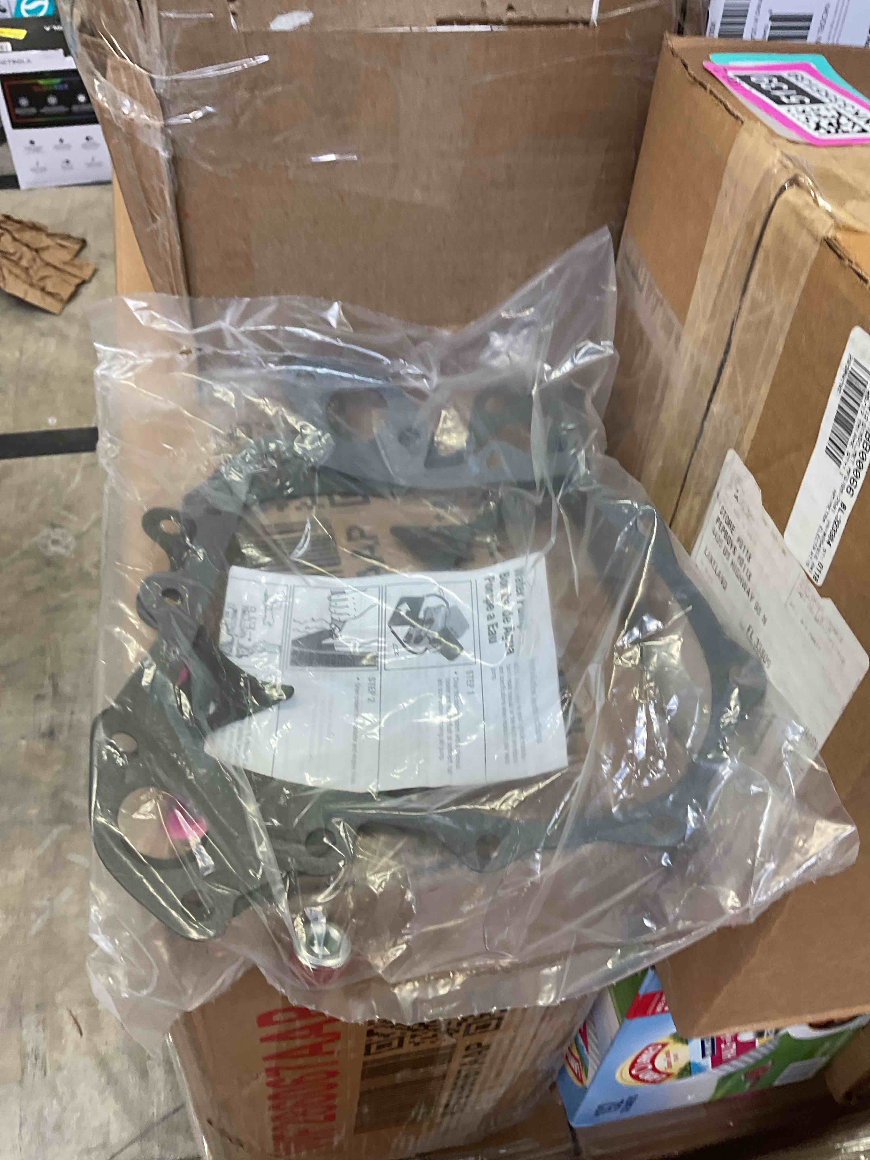 https://s3.amazonaws.com/lotting-images-prod/bidfta/PNK3355154_1757008262553.jpeg