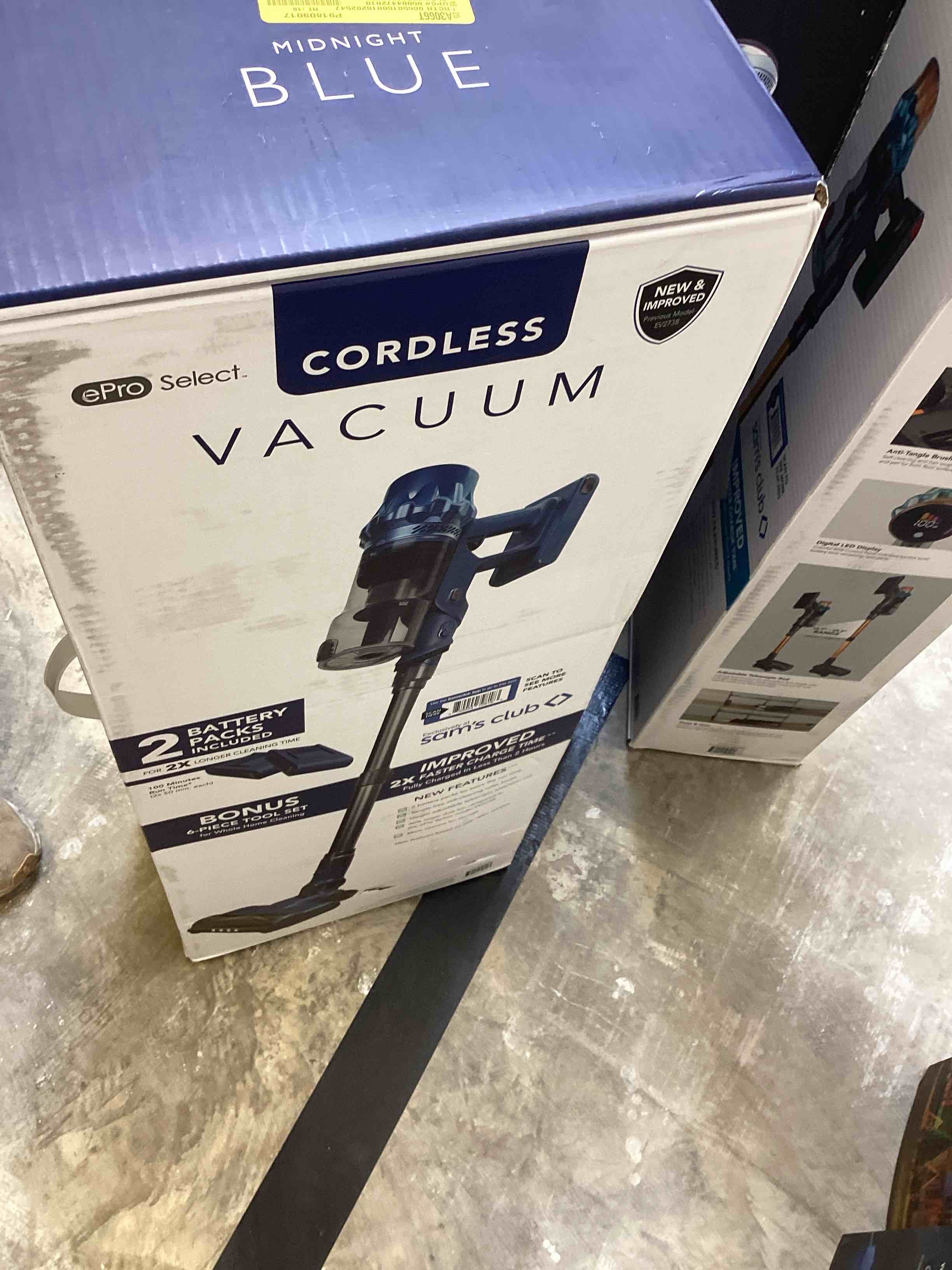 https://s3.amazonaws.com/lotting-images-prod/bidfta/PNK3355197_1757015007859.jpeg