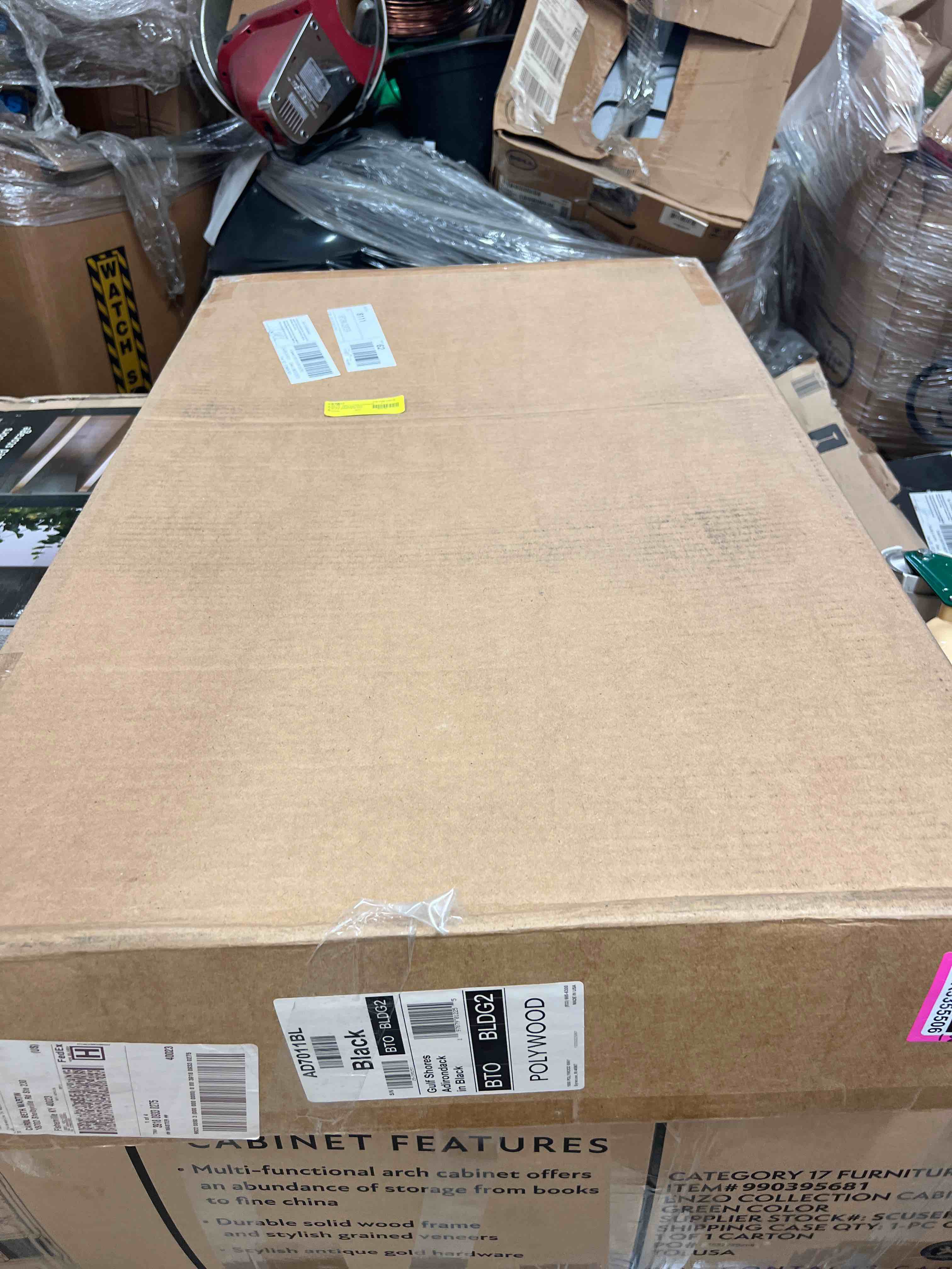 https://s3.amazonaws.com/lotting-images-prod/bidfta/PNK3355506_1758131669694.jpeg