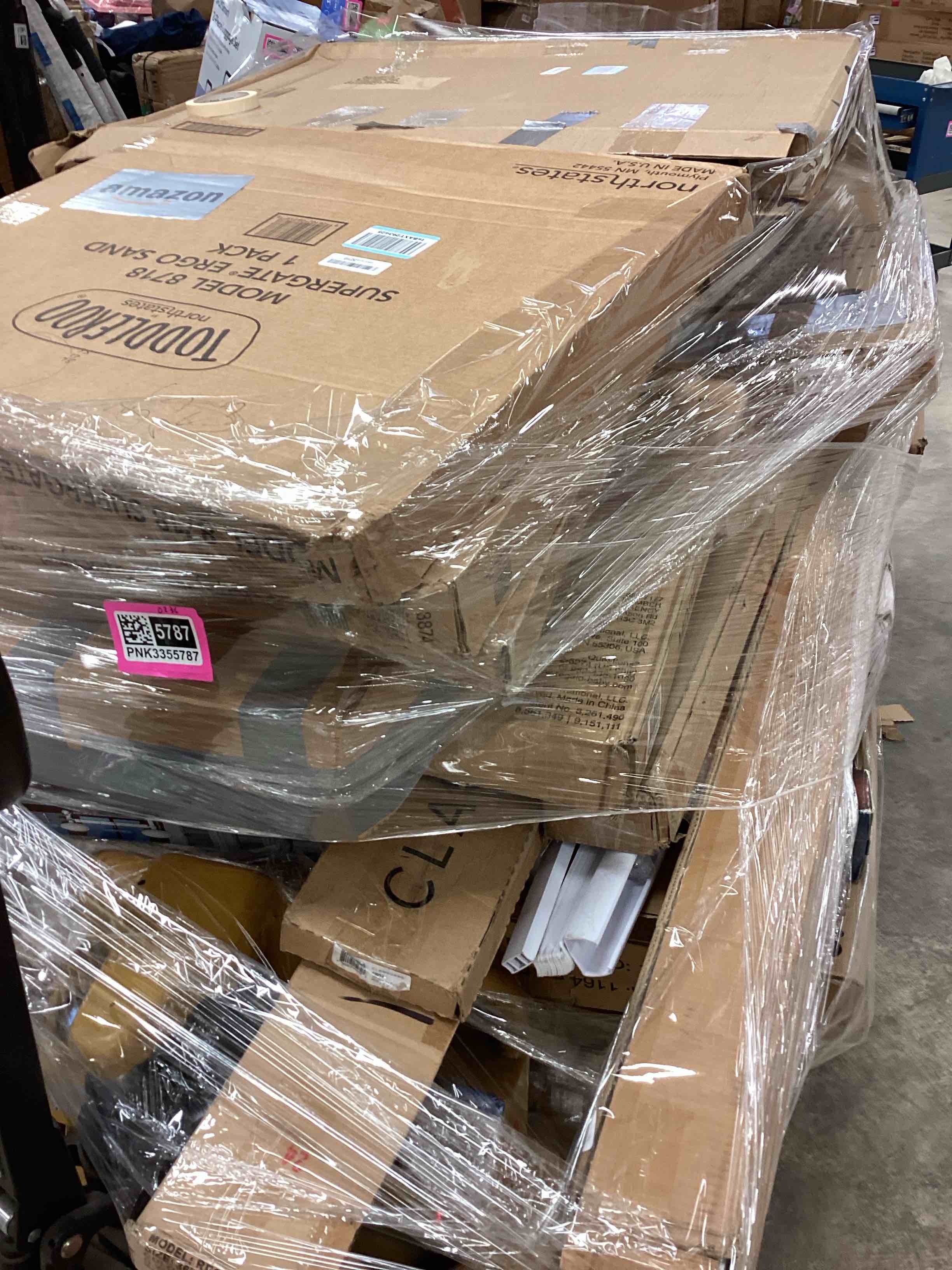 Baby Gate pallet of blinds and curtain rods(48 pieces )