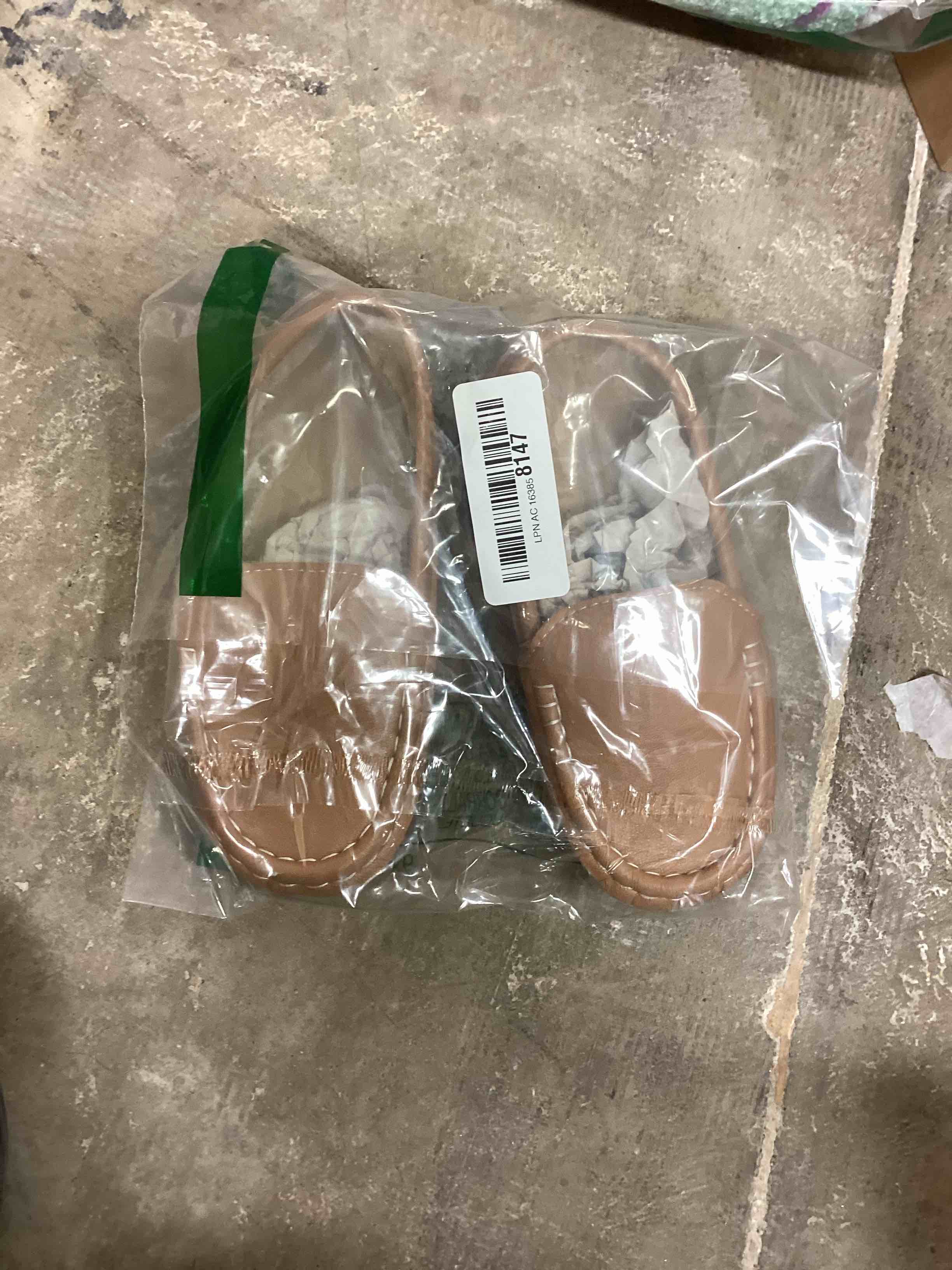 Condition photo showing Good Condition for RVROVIC Kids Girls Boys Slip-on Loafers Oxford PU Leather Flats Shoes(Toddler/Little Kid) 11 Little Kid Dark Khaki
