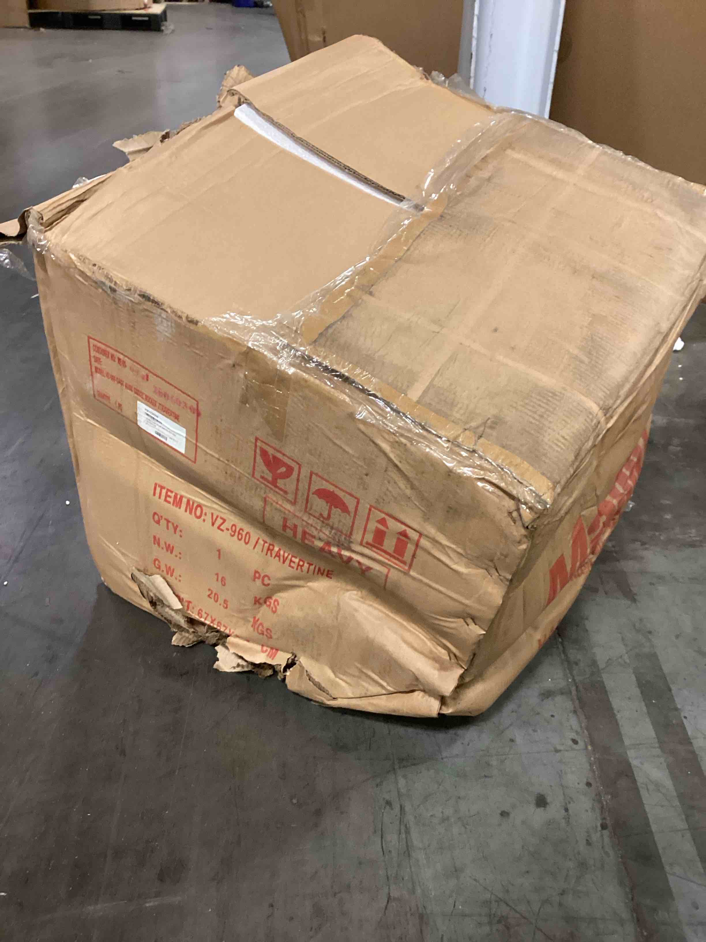 https://s3.amazonaws.com/lotting-images-prod/bidfta/PNK3361000_1756233637131.jpeg