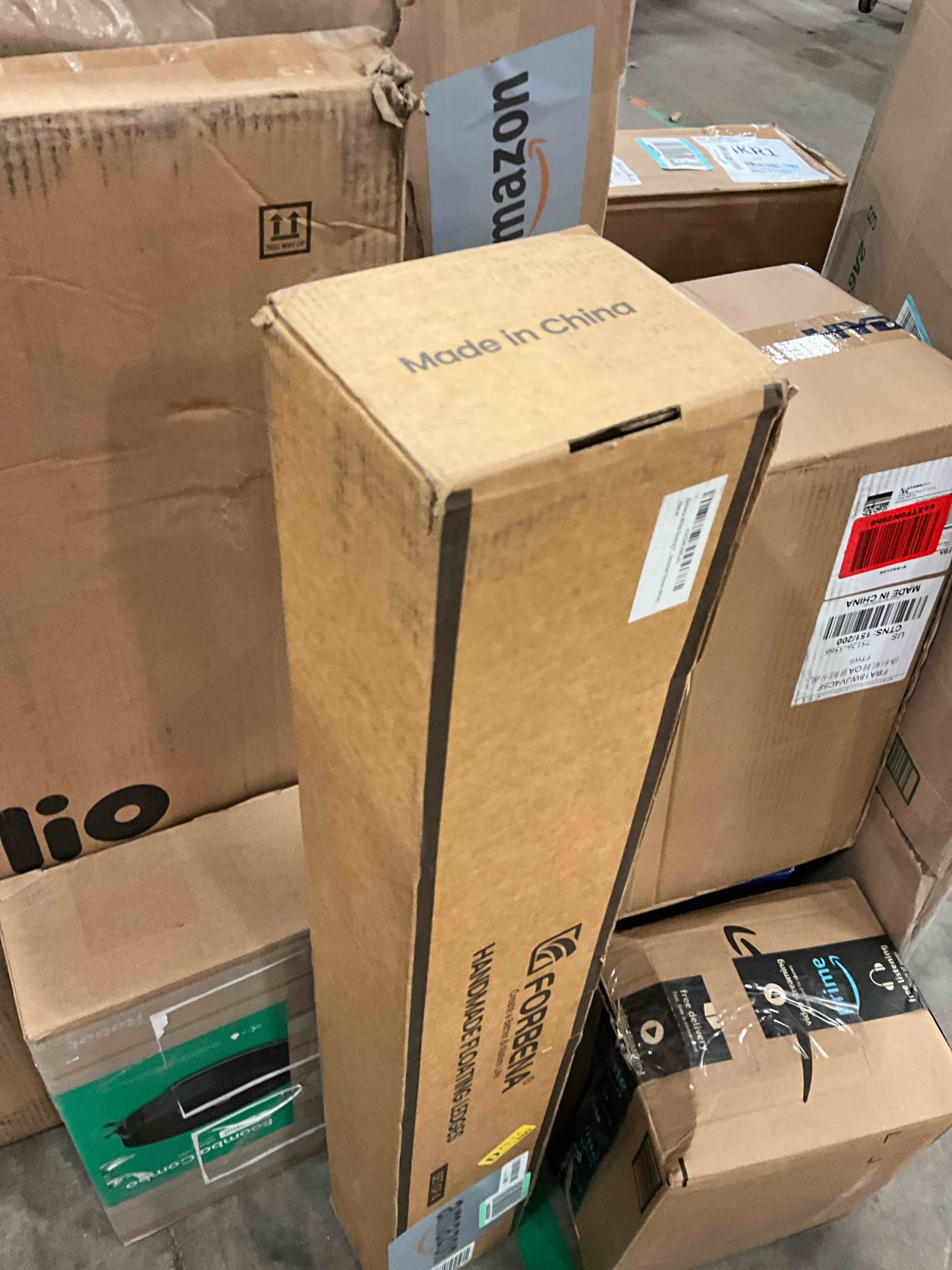 https://s3.amazonaws.com/lotting-images-prod/bidfta/PNK3361027_1755548747947.jpeg