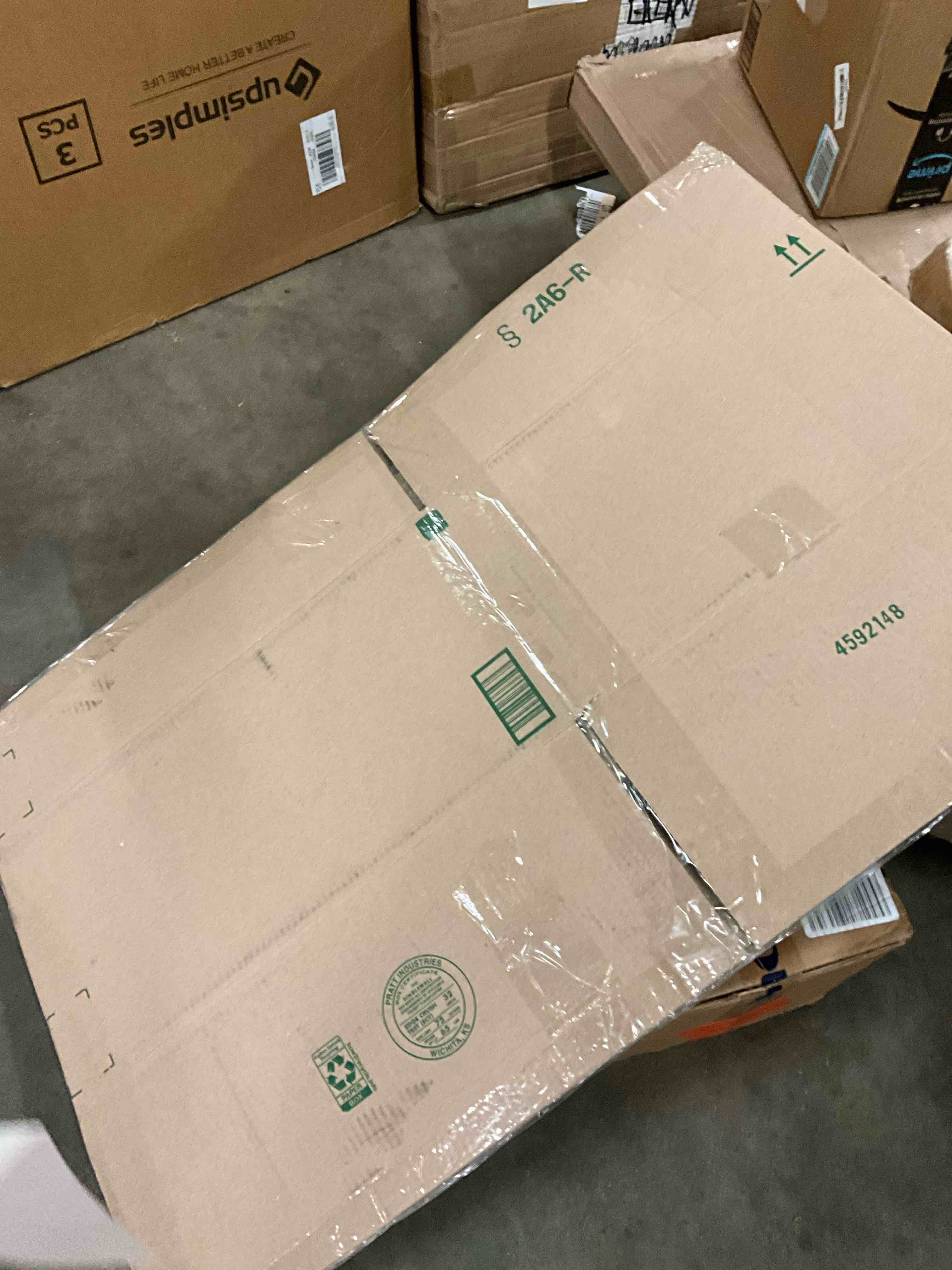 https://s3.amazonaws.com/lotting-images-prod/bidfta/PNK3361032_1755550055282.jpeg