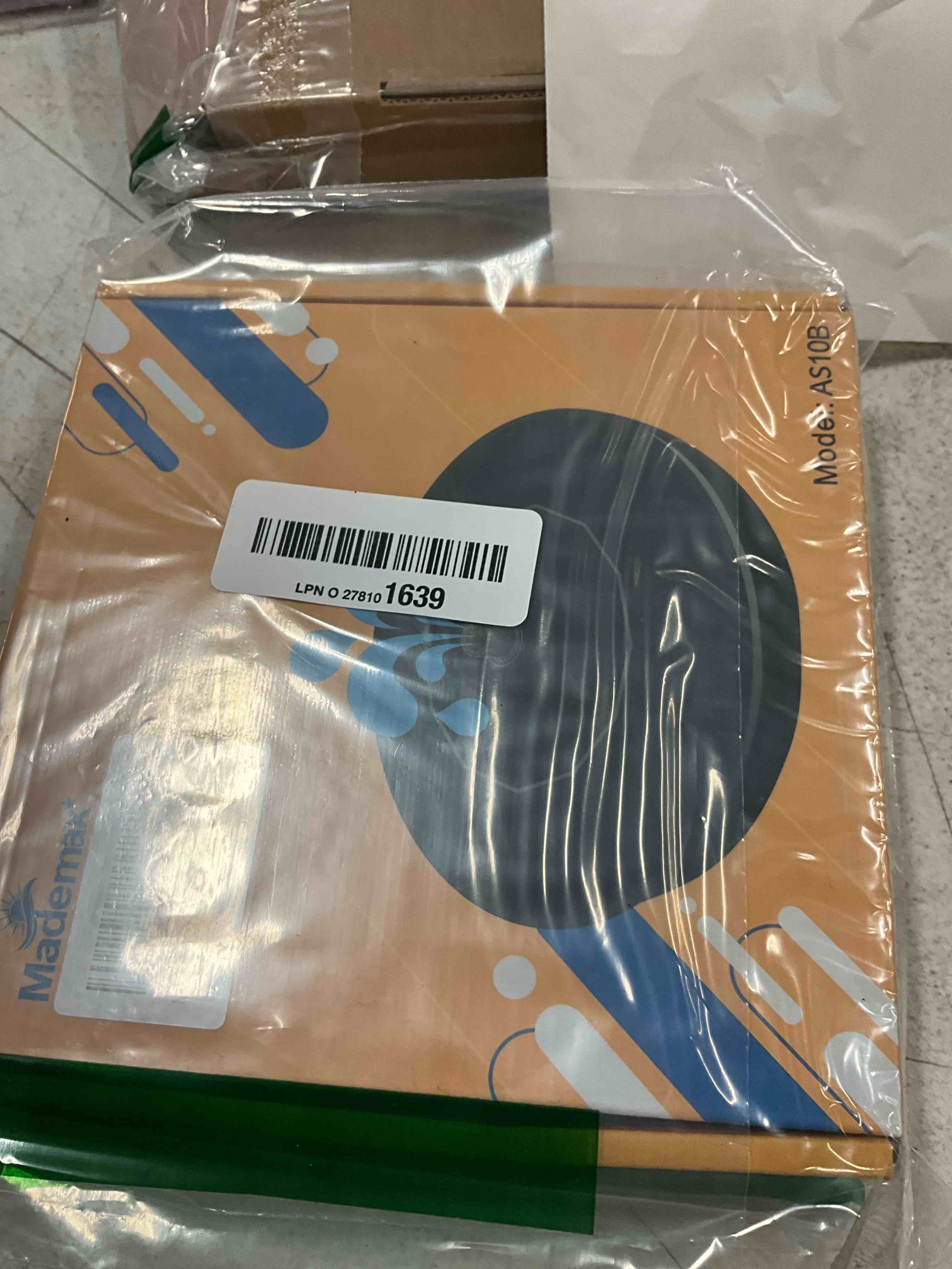 https://s3.amazonaws.com/lotting-images-prod/bidfta/PNK3361068_1755623945904.jpeg