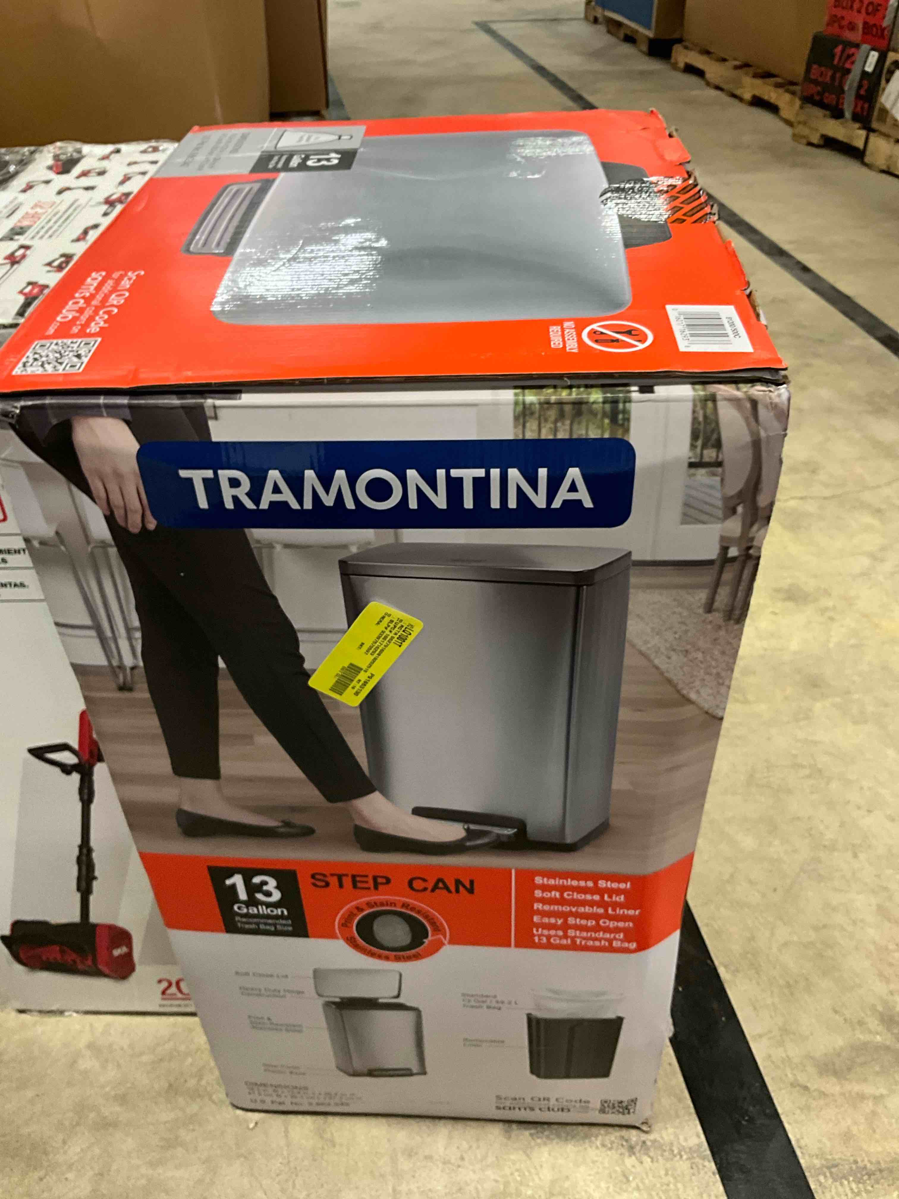 https://s3.amazonaws.com/lotting-images-prod/bidfta/PNK3361429_1756735281740.jpeg