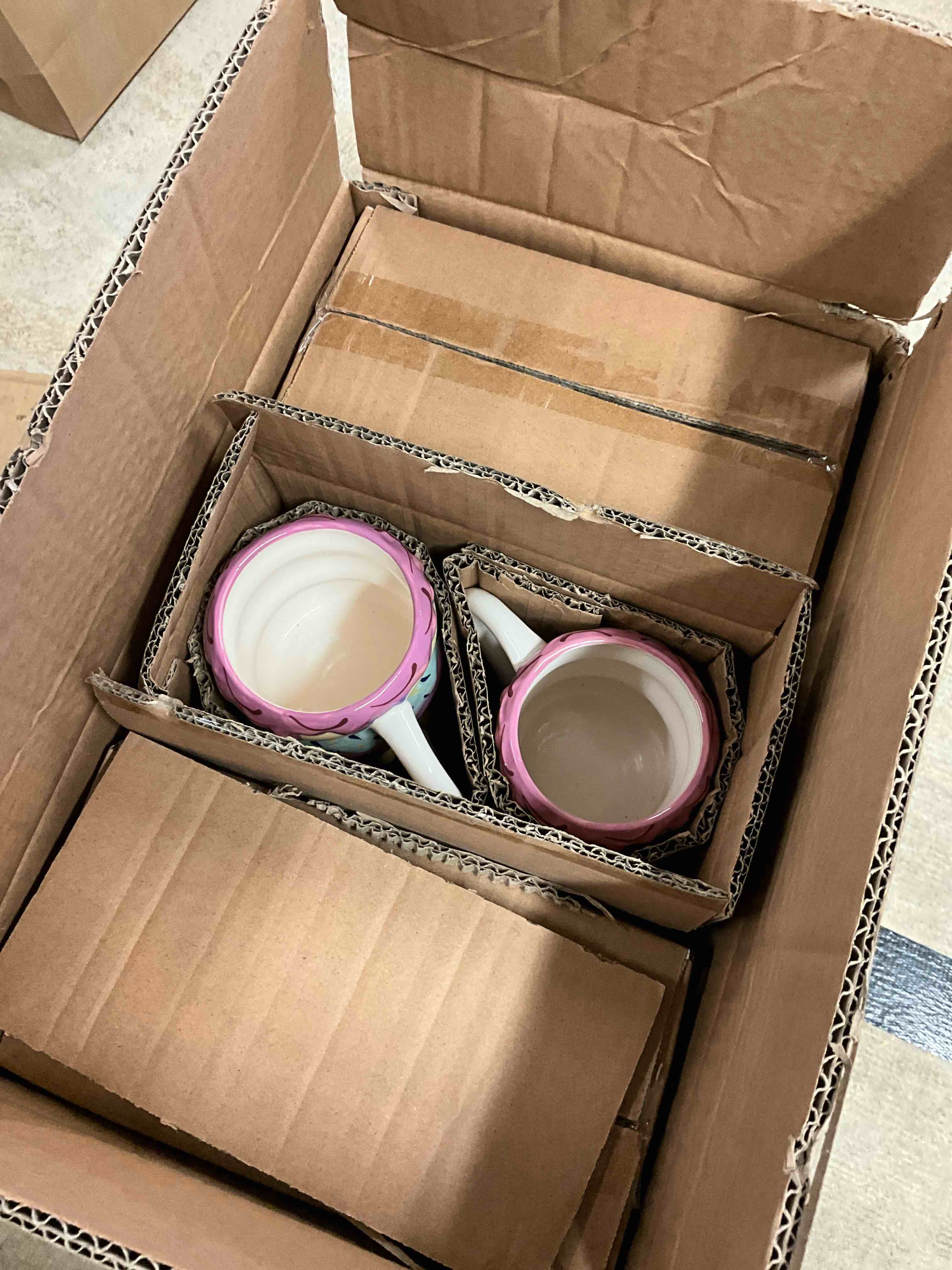 https://s3.amazonaws.com/lotting-images-prod/bidfta/PNK3361483_1756747260172.jpeg